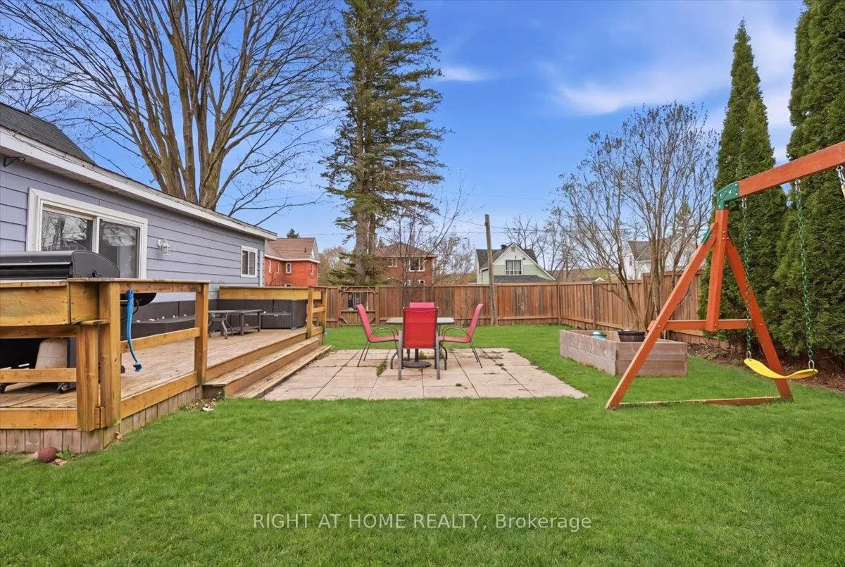 Photo 19 of 1 Leonard Avenue, Penetanguishene — HOMEH