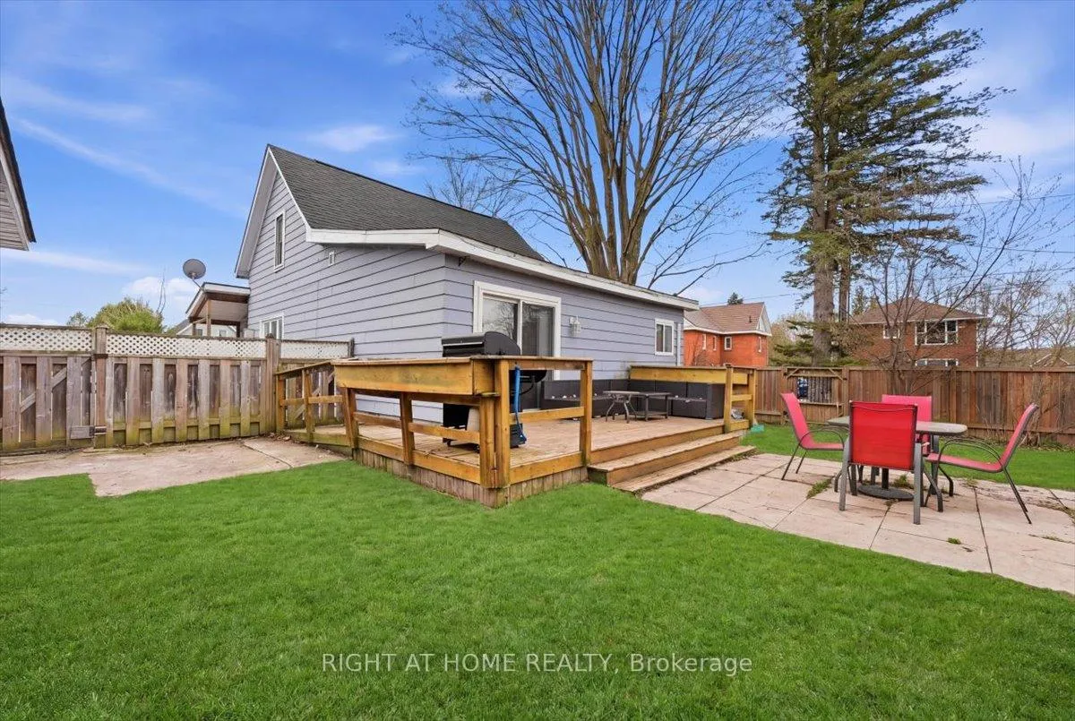Photo 20 of 1 Leonard Avenue, Penetanguishene — HOMEH
