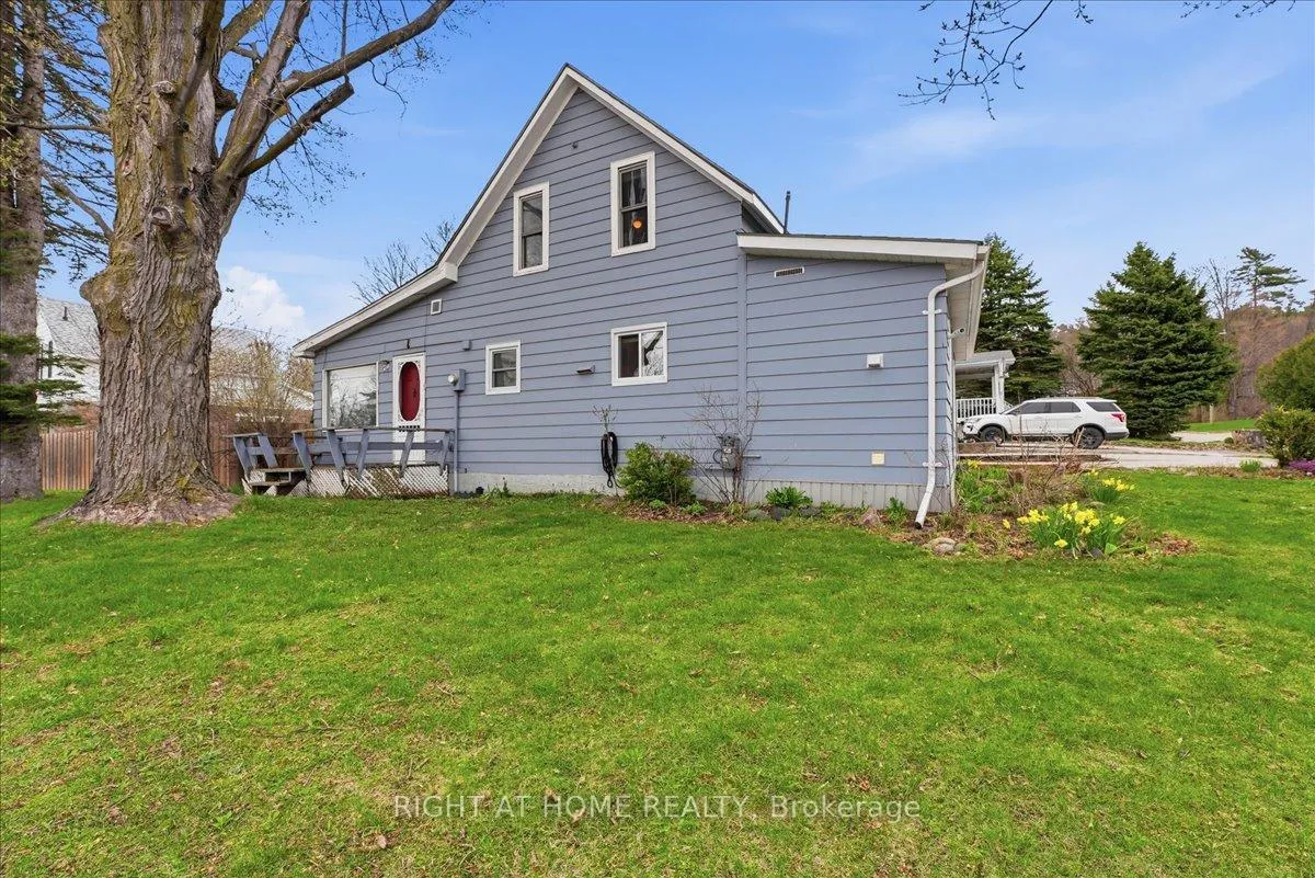 Photo 24 of 1 Leonard Avenue, Penetanguishene — HOMEH
