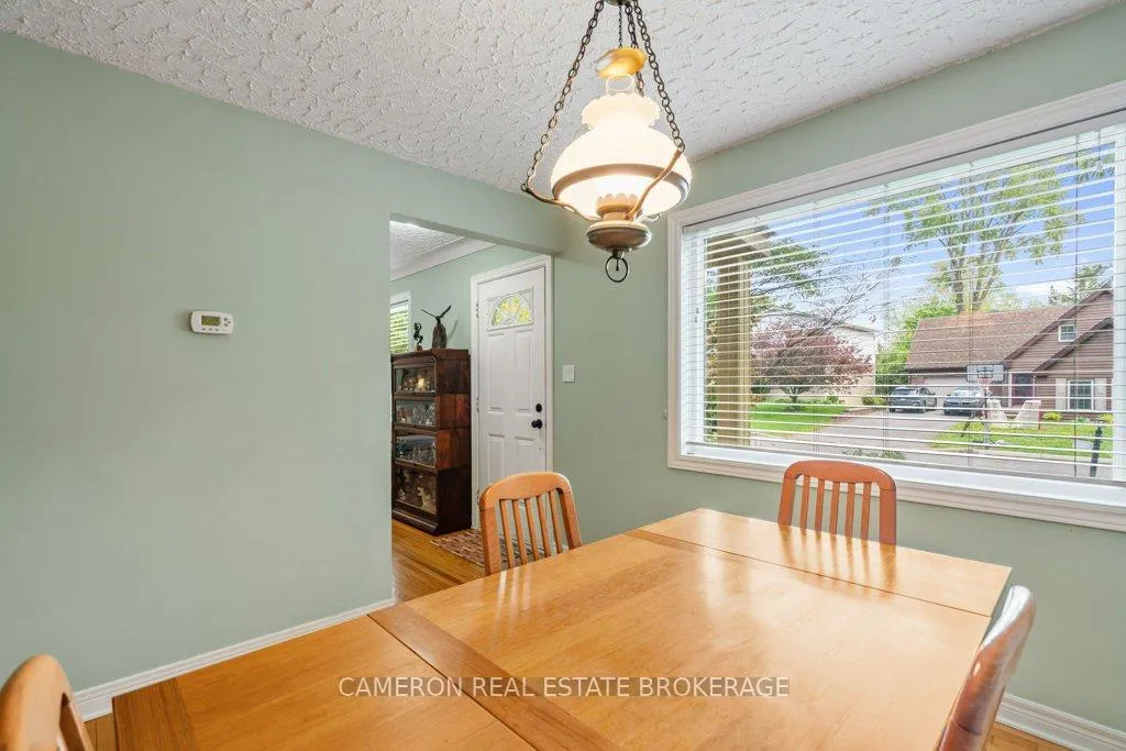 Photo 9 of 1515 Grant Avenue, Cornwall — HOMEH