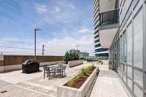 Photo 14 of Unit 202, 7167 Yonge Street, Markham, Grandview — HOMEH