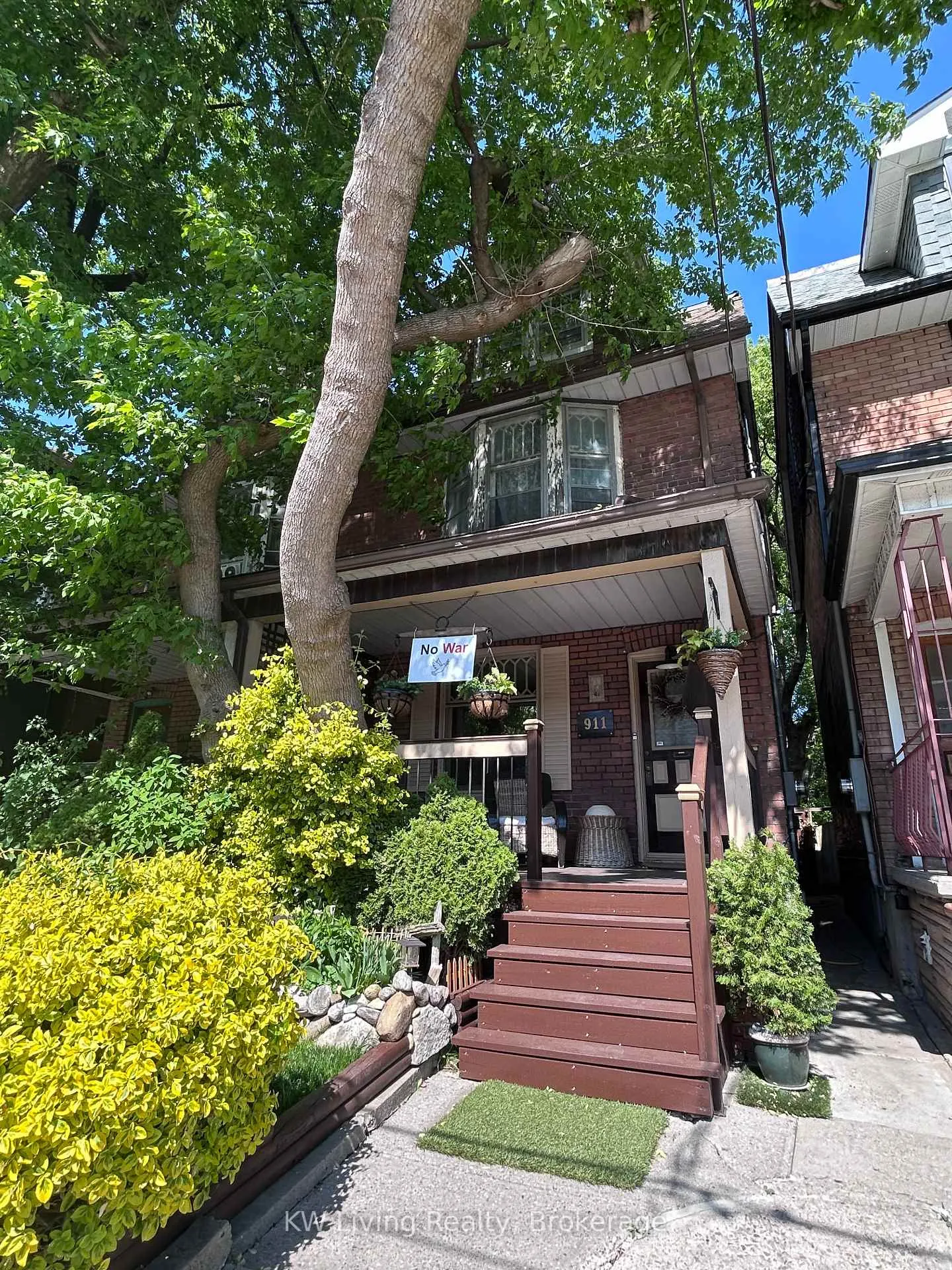 Photo 1 of 911 Bathurst Street, Toronto, The Annex — HOMEH