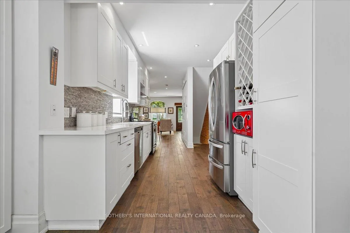 Photo 13 of 257 Booth Avenue, Toronto, South Riverdale — HOMEH