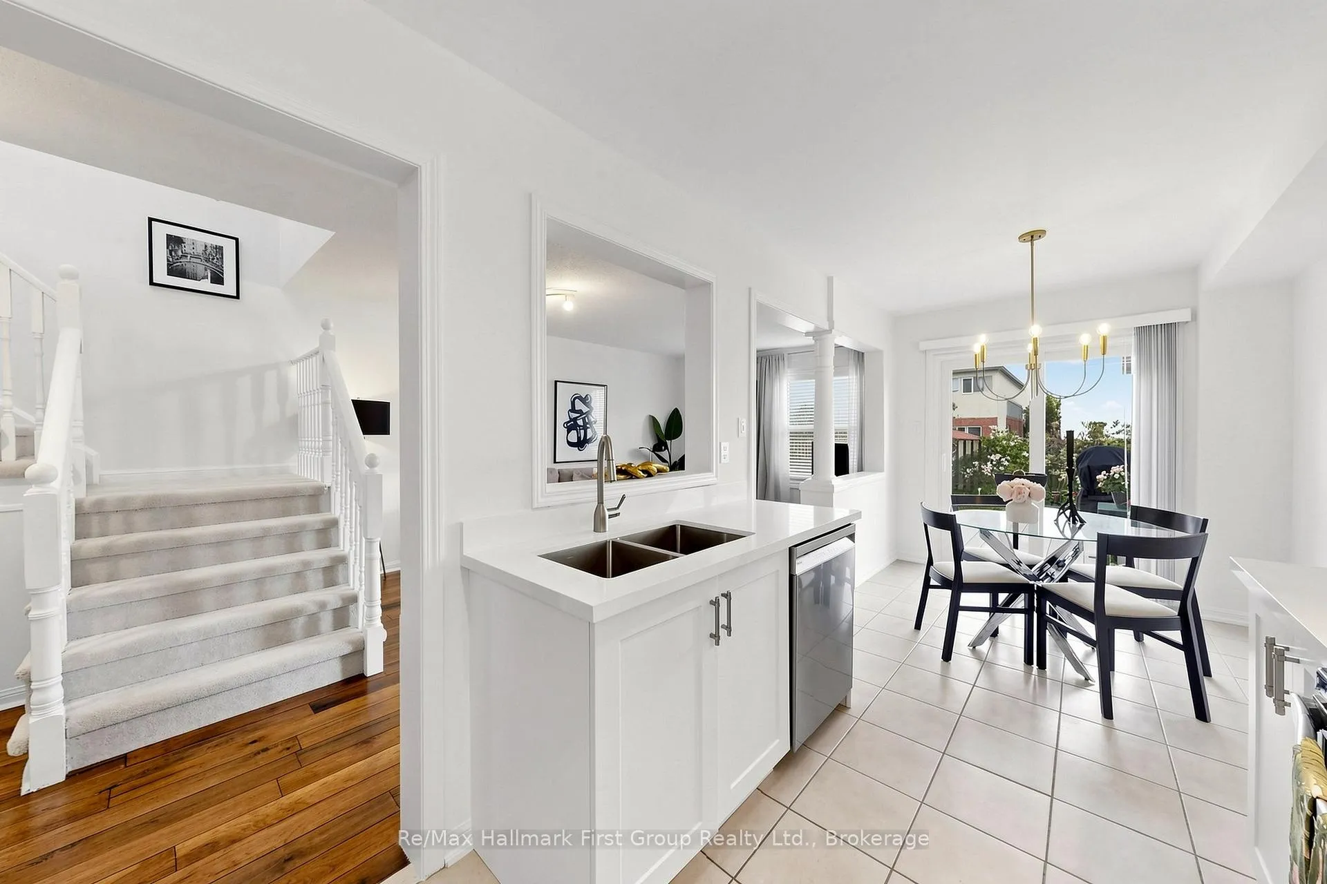 Photo 13 of 27 Robideau Place, Whitby, Pringle Creek — HOMEH