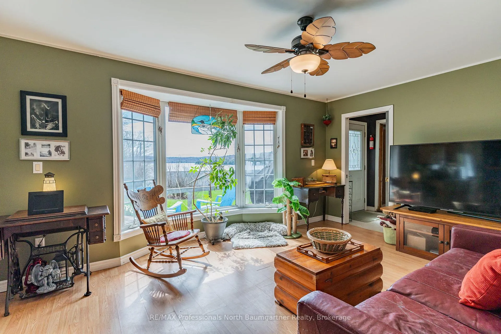 Photo 5 of 1093 Reynolds Road, Minden Hills, Minden — HOMEH