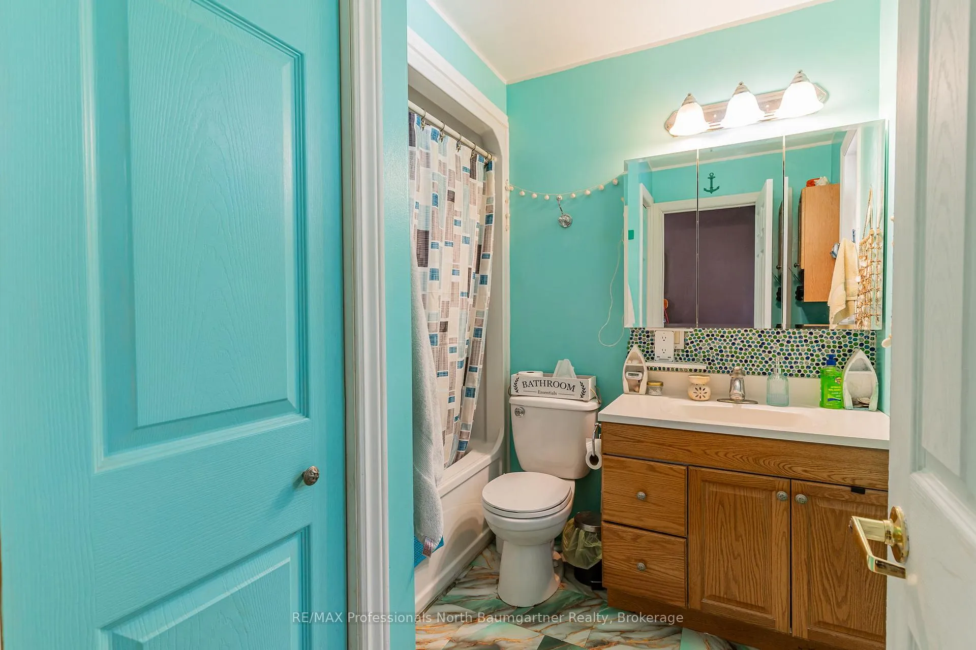 Photo 12 of 1093 Reynolds Road, Minden Hills, Minden — HOMEH