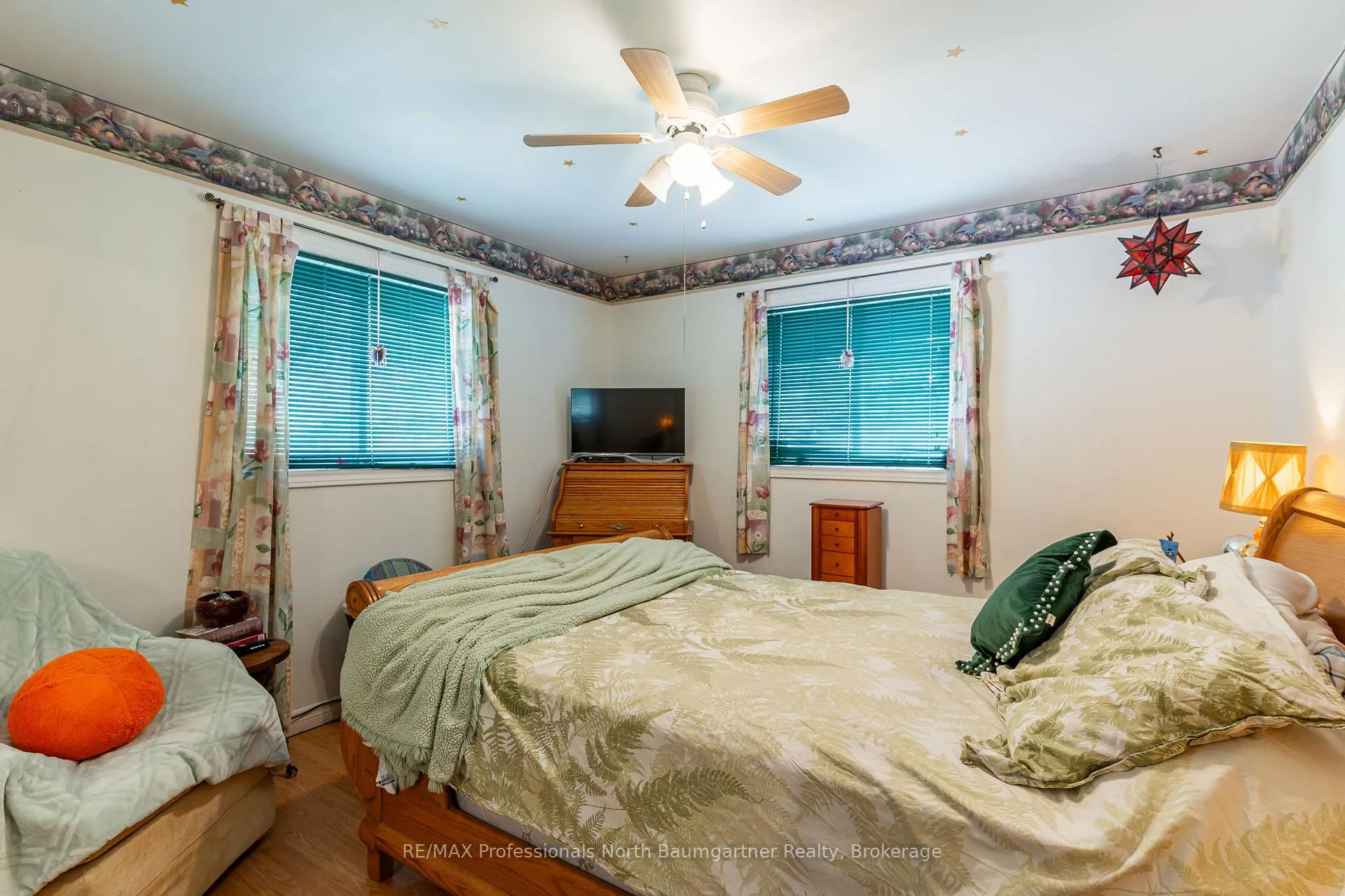 Photo 14 of 1093 Reynolds Road, Minden Hills, Minden — HOMEH