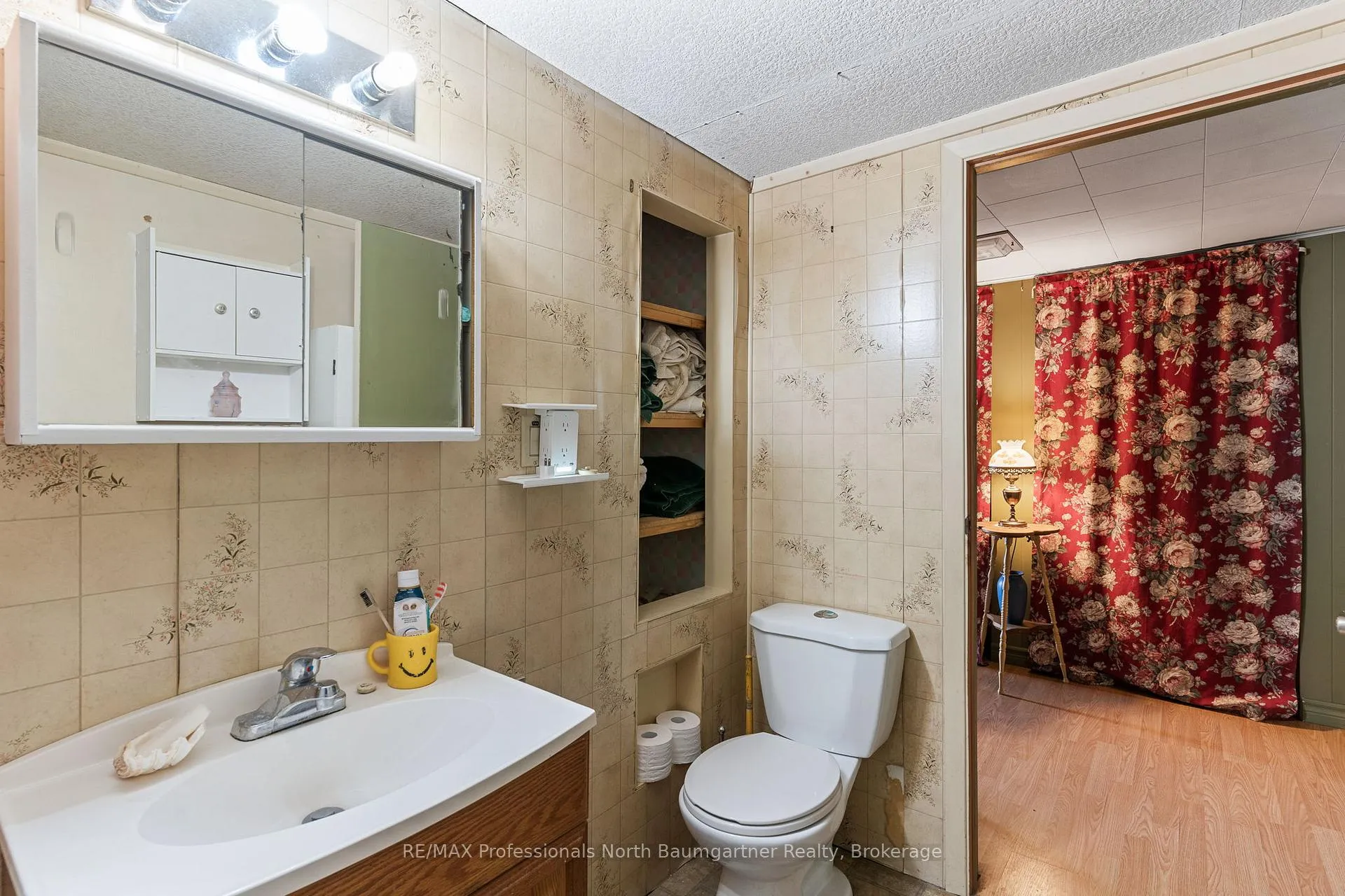 Photo 29 of 1093 Reynolds Road, Minden Hills, Minden — HOMEH