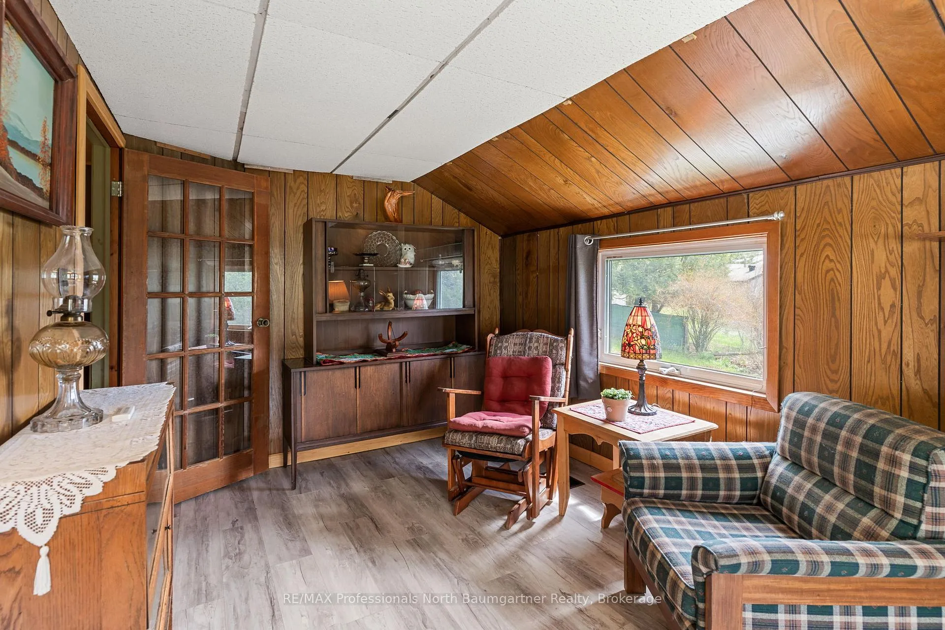 Photo 33 of 1093 Reynolds Road, Minden Hills, Minden — HOMEH