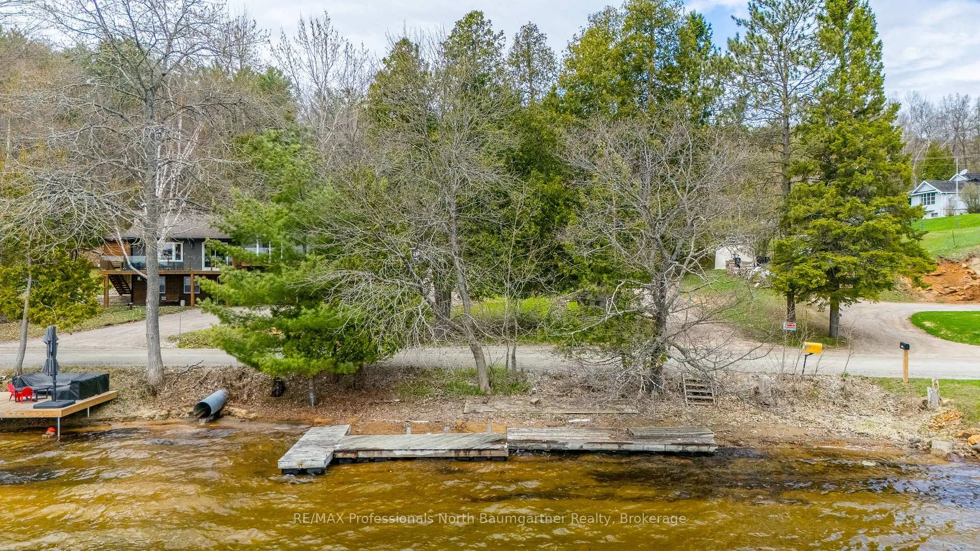 Photo 45 of 1093 Reynolds Road, Minden Hills, Minden — HOMEH