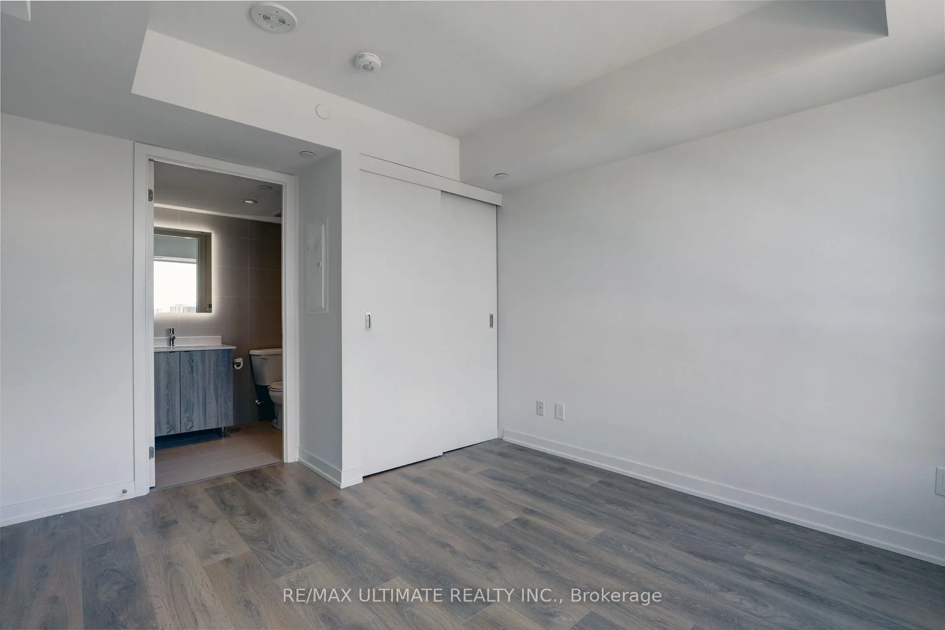Photo 9 of Unit 513, 1401 O'Connor Drive, Toronto, O'Connor-Parkview — HOMEH