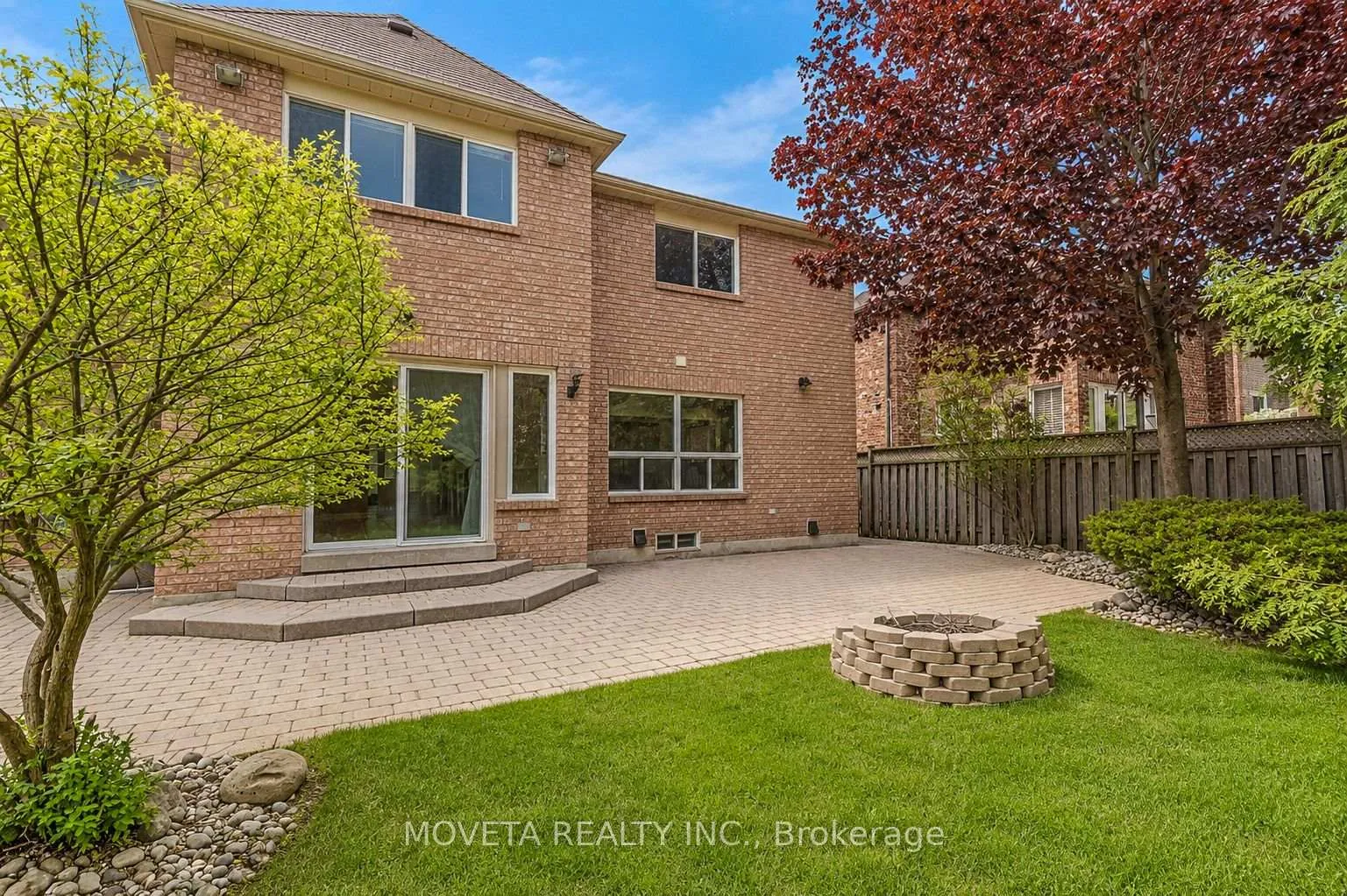 Photo 4 of 30 Briardale Place, Aurora, Aurora Highlands — HOMEH