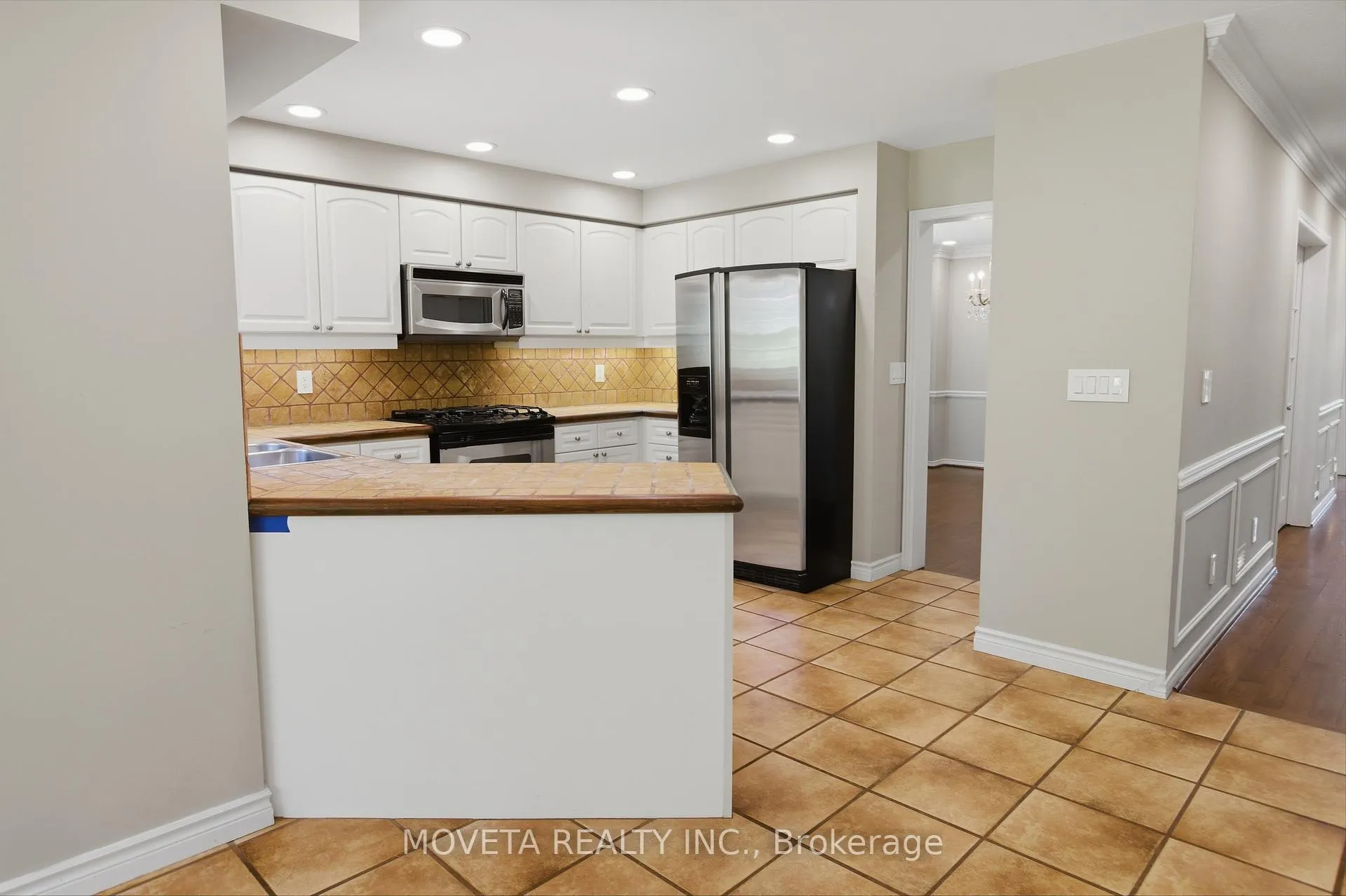Photo 15 of 30 Briardale Place, Aurora, Aurora Highlands — HOMEH