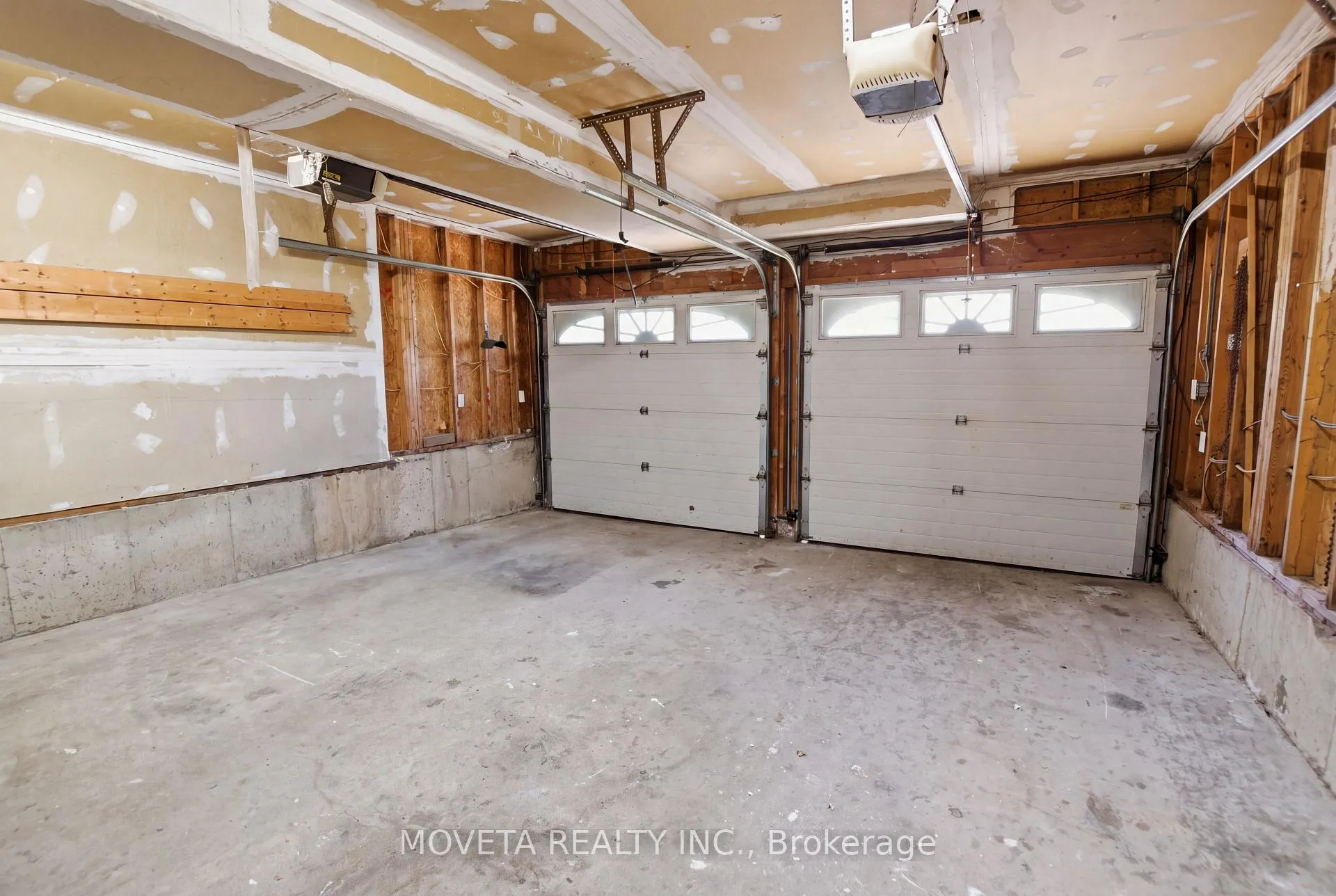 Photo 28 of 30 Briardale Place, Aurora, Aurora Highlands — HOMEH