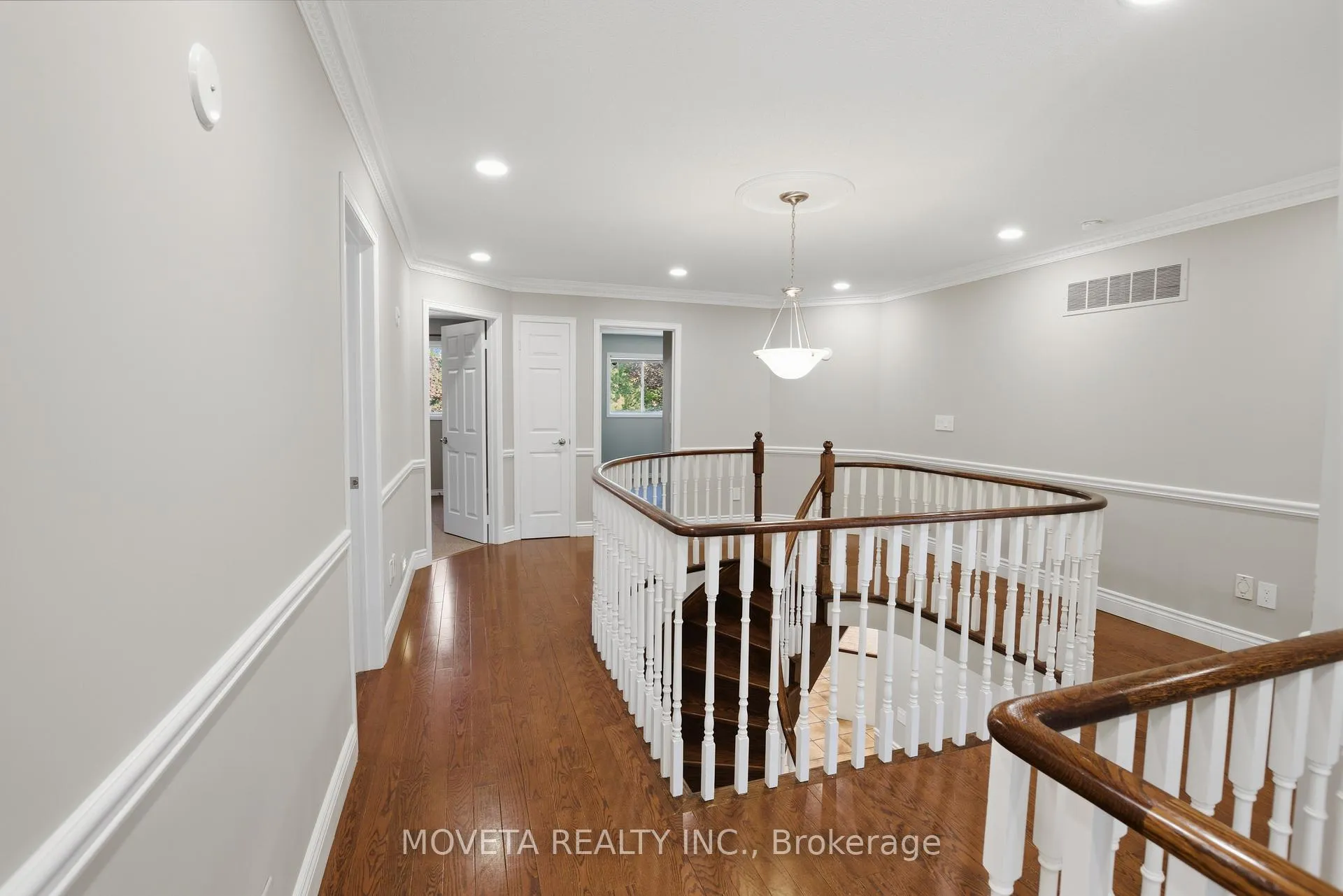 Photo 34 of 30 Briardale Place, Aurora, Aurora Highlands — HOMEH