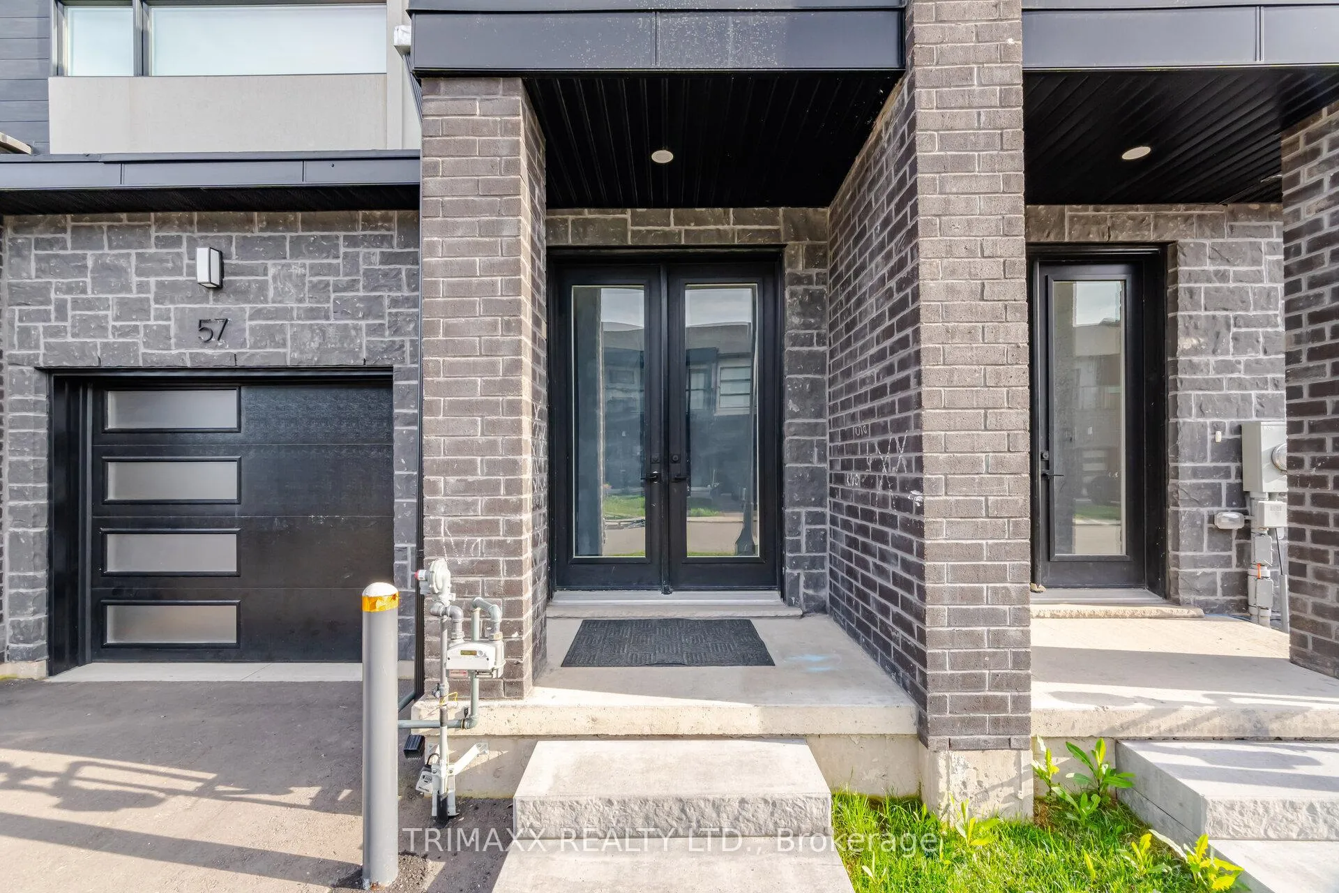 Photo 4 of 57 Keystone Trail, Welland, Lincoln/Crowland — HOMEH
