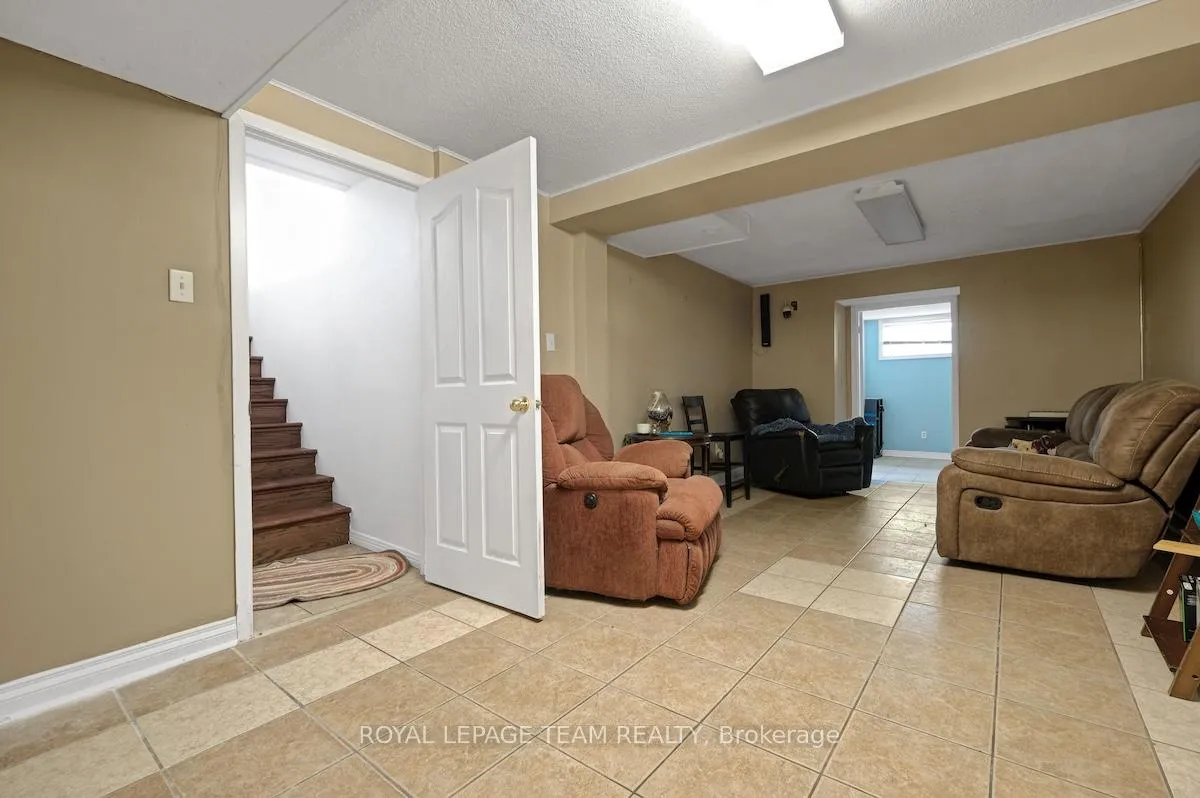 Photo 21 of 7089 Marco Street N, Ottawa, Greely — HOMEH