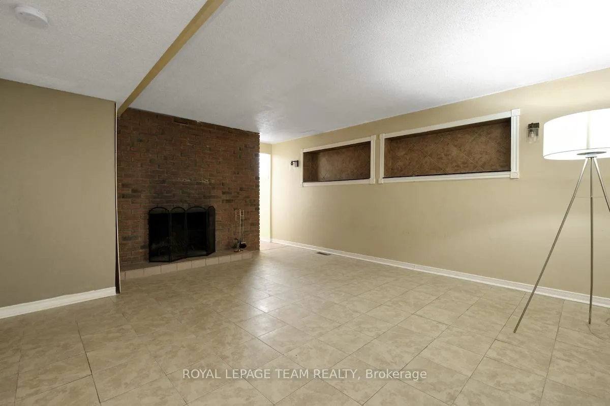 Photo 31 of 7089 Marco Street N, Ottawa, Greely — HOMEH