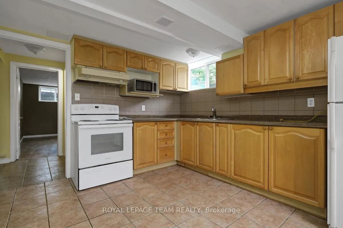 Photo 35 of 7089 Marco Street N, Ottawa, Greely — HOMEH