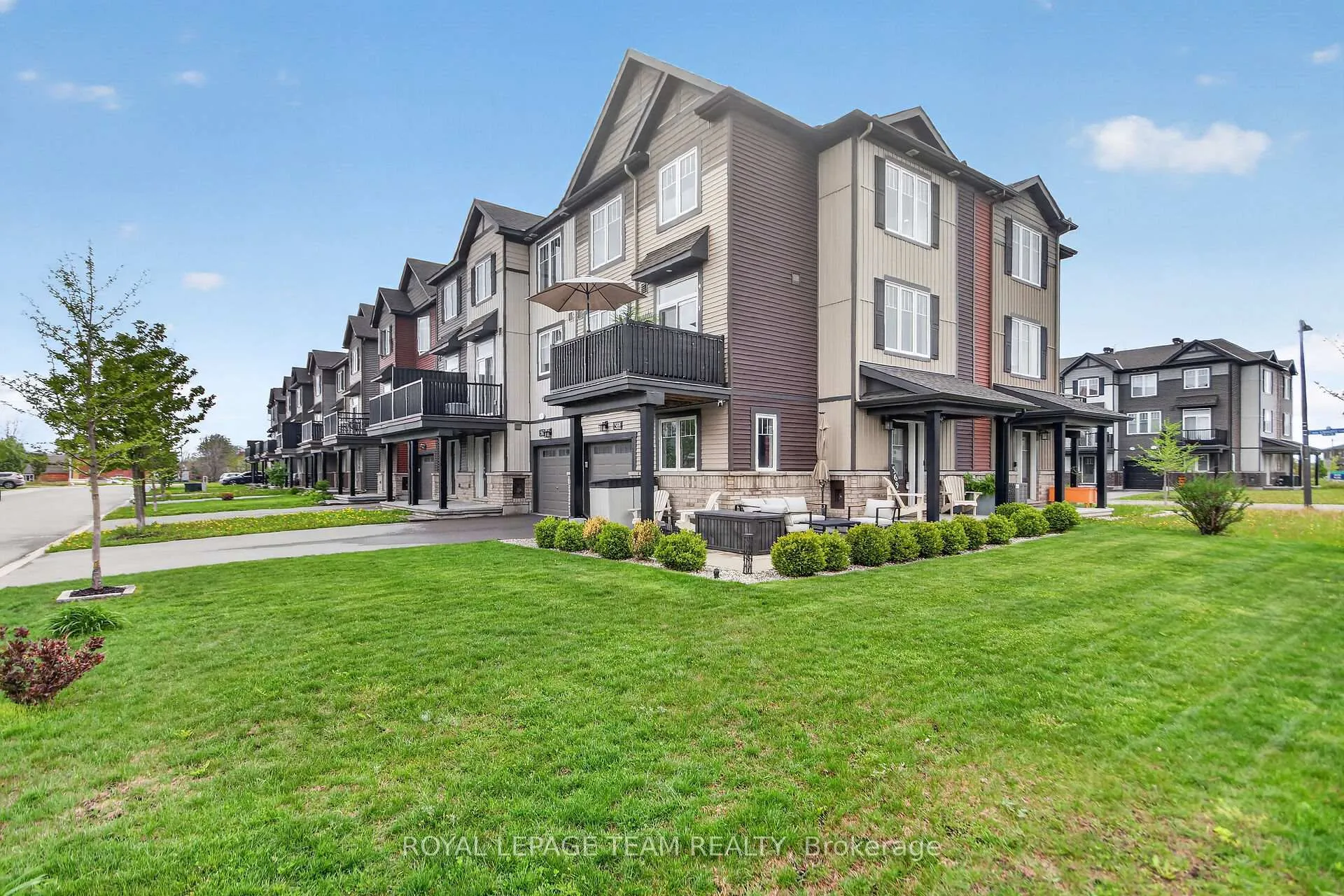 Photo 1 of 569 Clemency Crescent, Ottawa, Barrhaven - Heritage Park — HOMEH