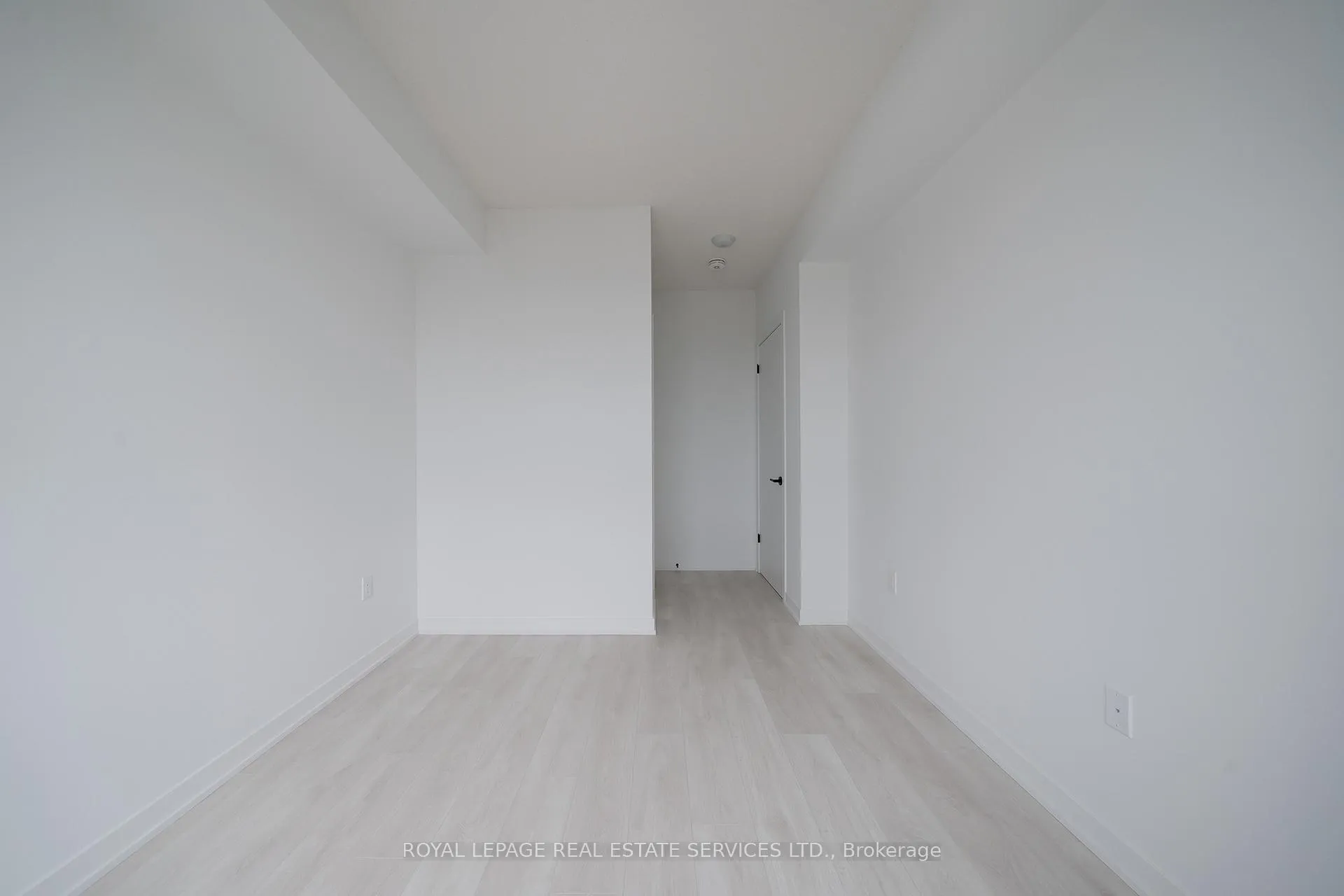 Photo 13 of Unit C1111, 4878 Powers Common, Burlington, Alton — HOMEH