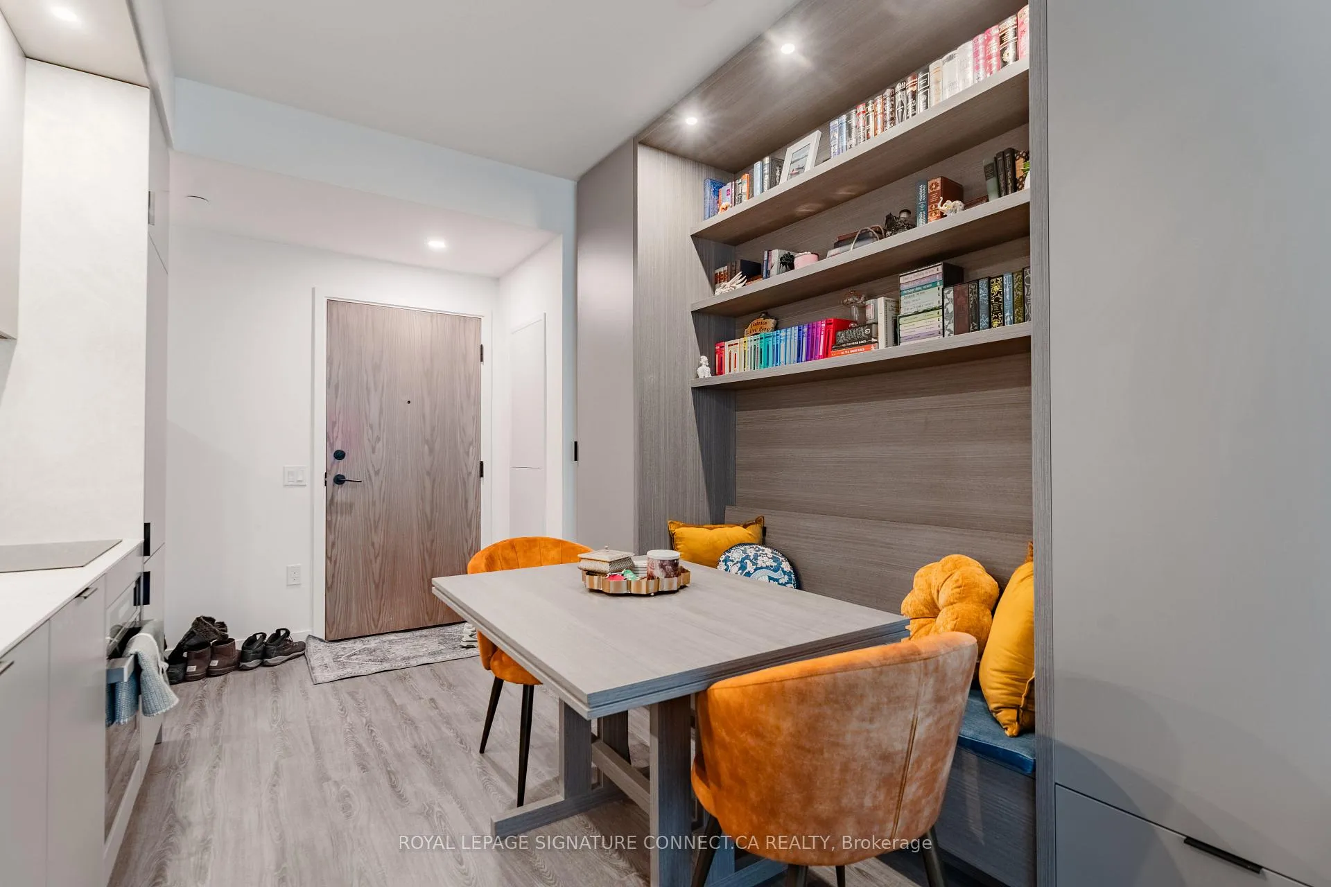 Photo 5 of Unit 3408, 55 Charles Street E, Toronto, Church-Yonge Corridor — HOMEH
