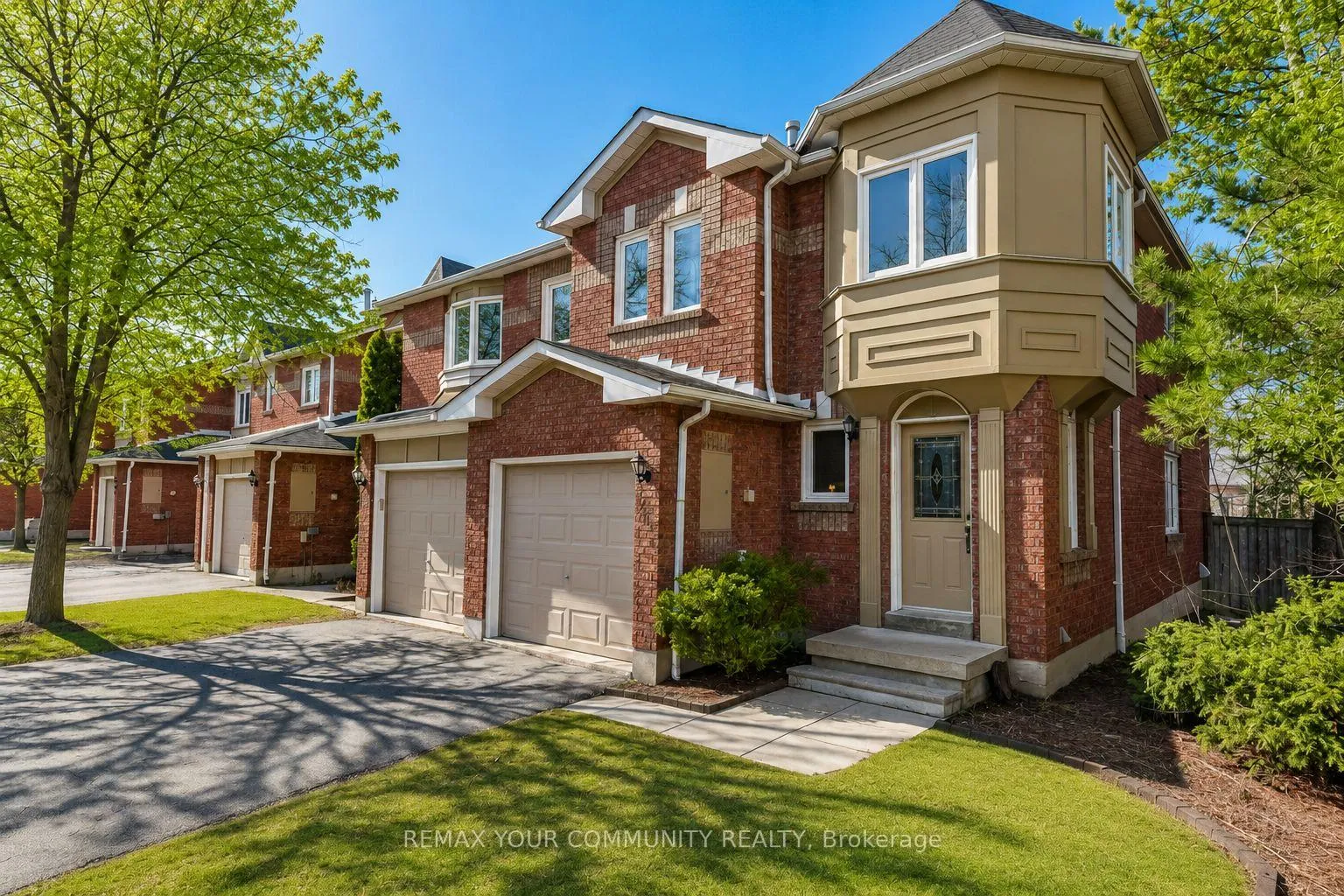 Front of 923 Caribou Valley Circle