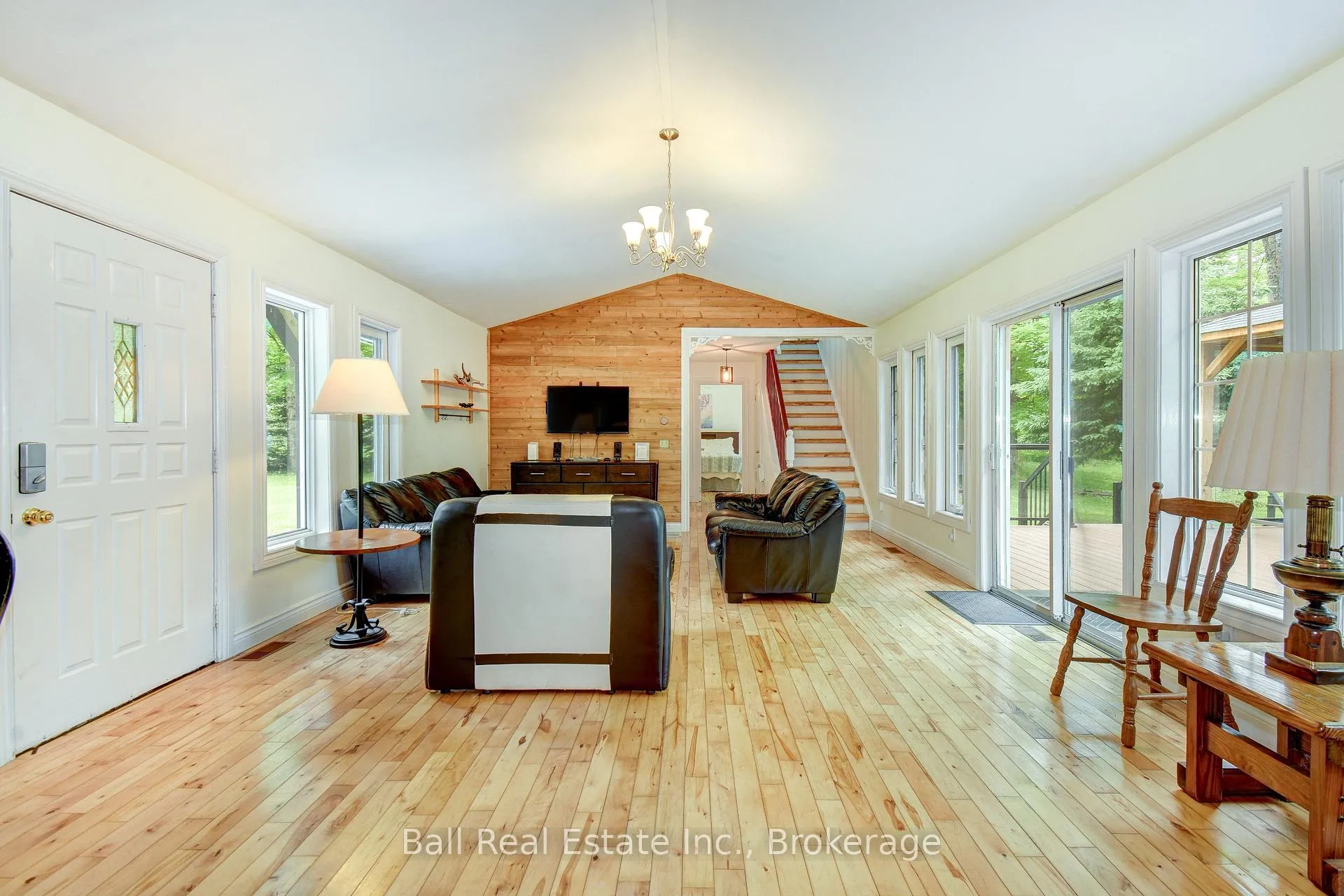 Photo 6 of 8403 Highway 28, North Kawartha — HOMEH