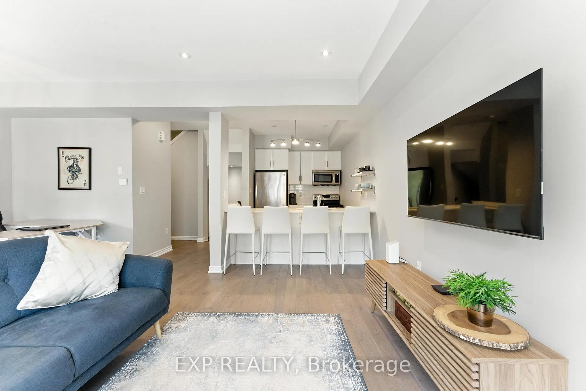 Photo 9 of Unit Unit 37, 377 Glancaster Road, Hamilton, Villages of Glancaster — HOMEH