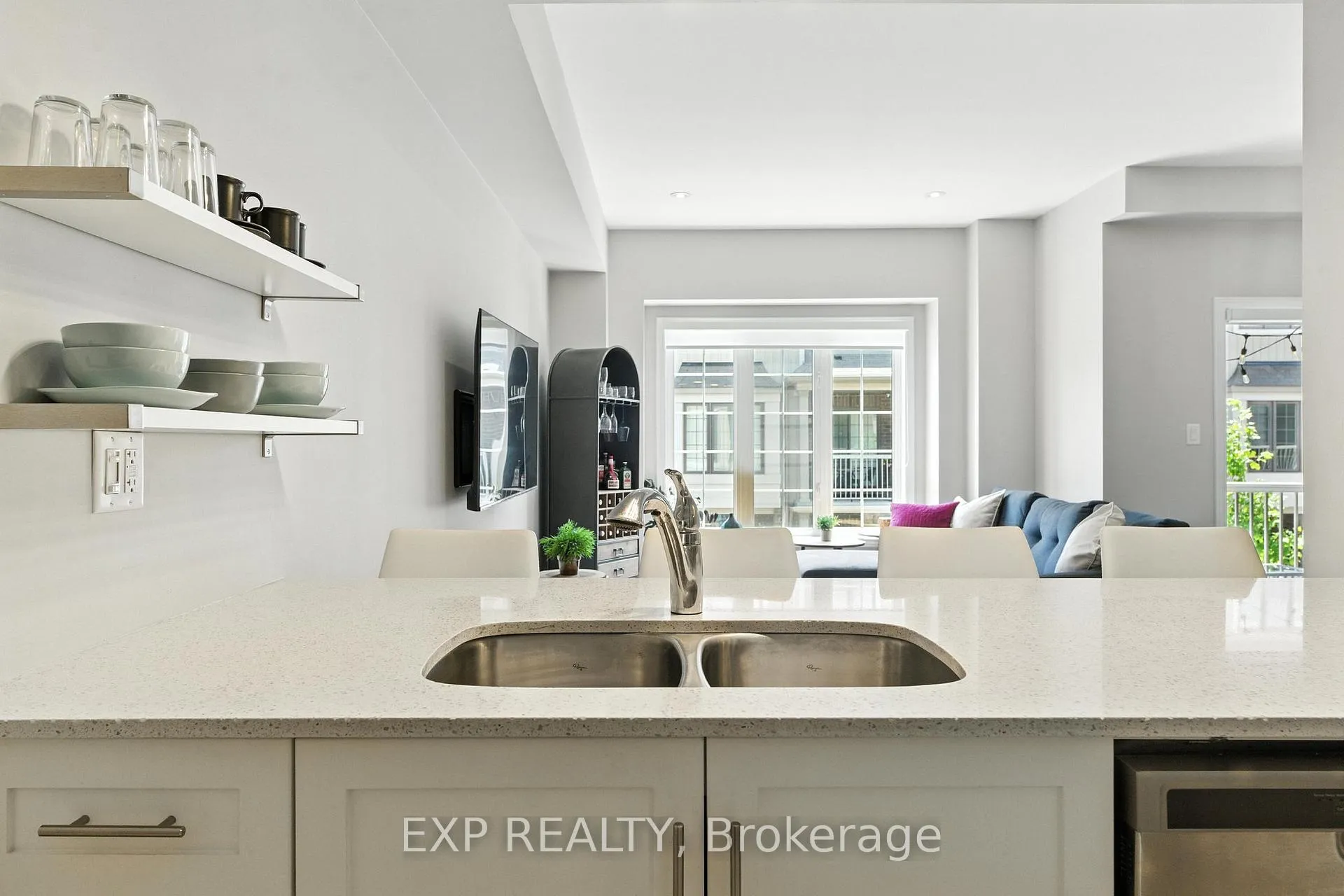 Photo 12 of Unit Unit 37, 377 Glancaster Road, Hamilton, Villages of Glancaster — HOMEH
