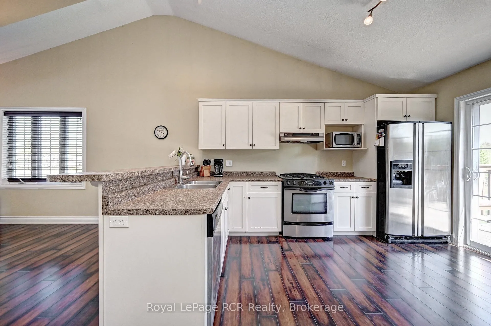 Photo 16 of 101 Douglas Street, West Grey — HOMEH
