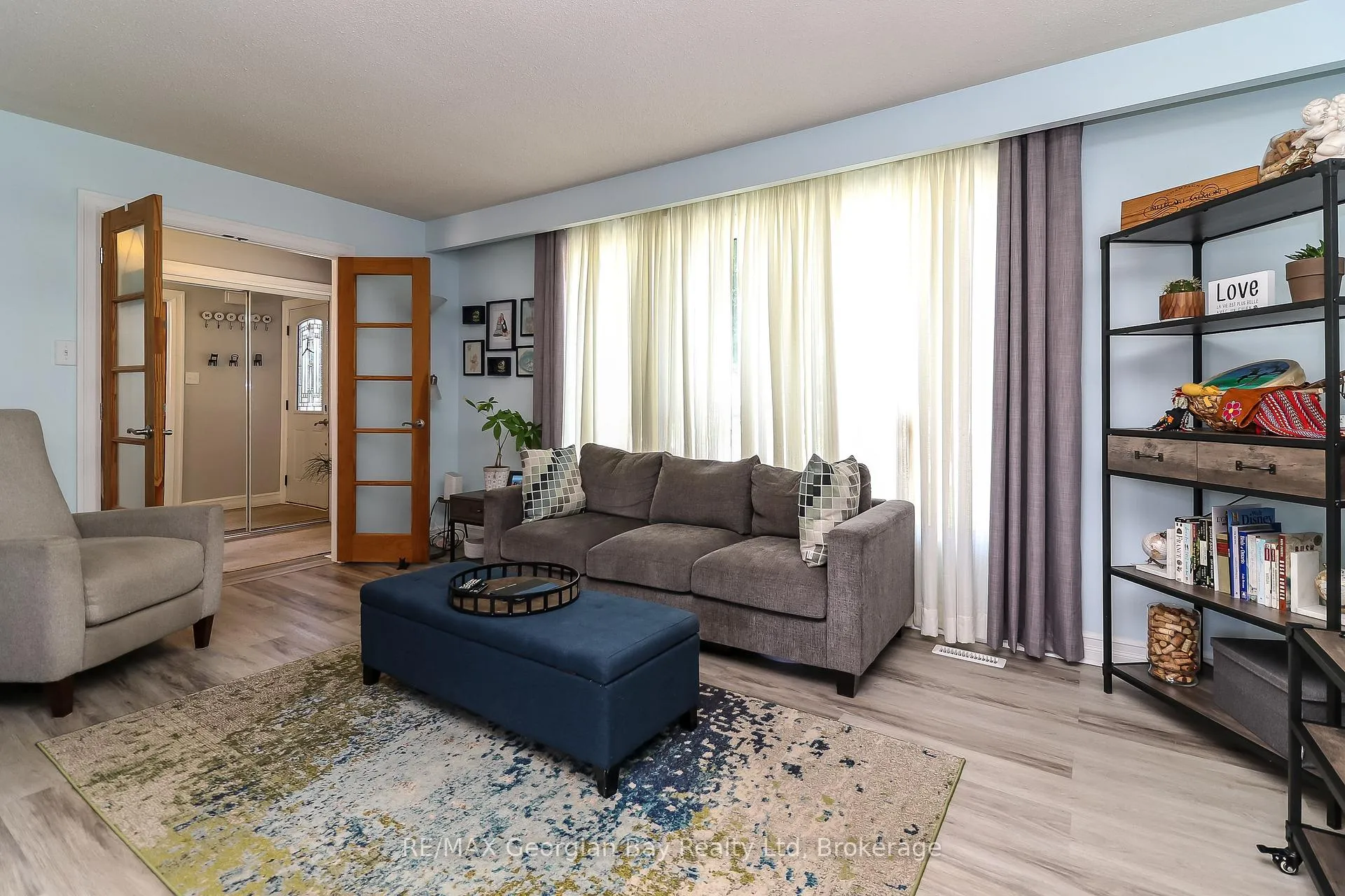 Photo 7 of 1007 Glen Mhor Crescent, Midland — HOMEH