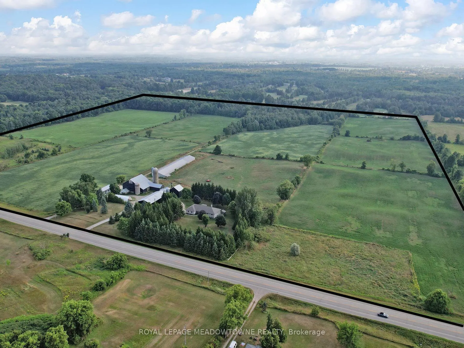 Photo 5 of 4958 Wellington Road 125, Erin, Rural Erin — HOMEH