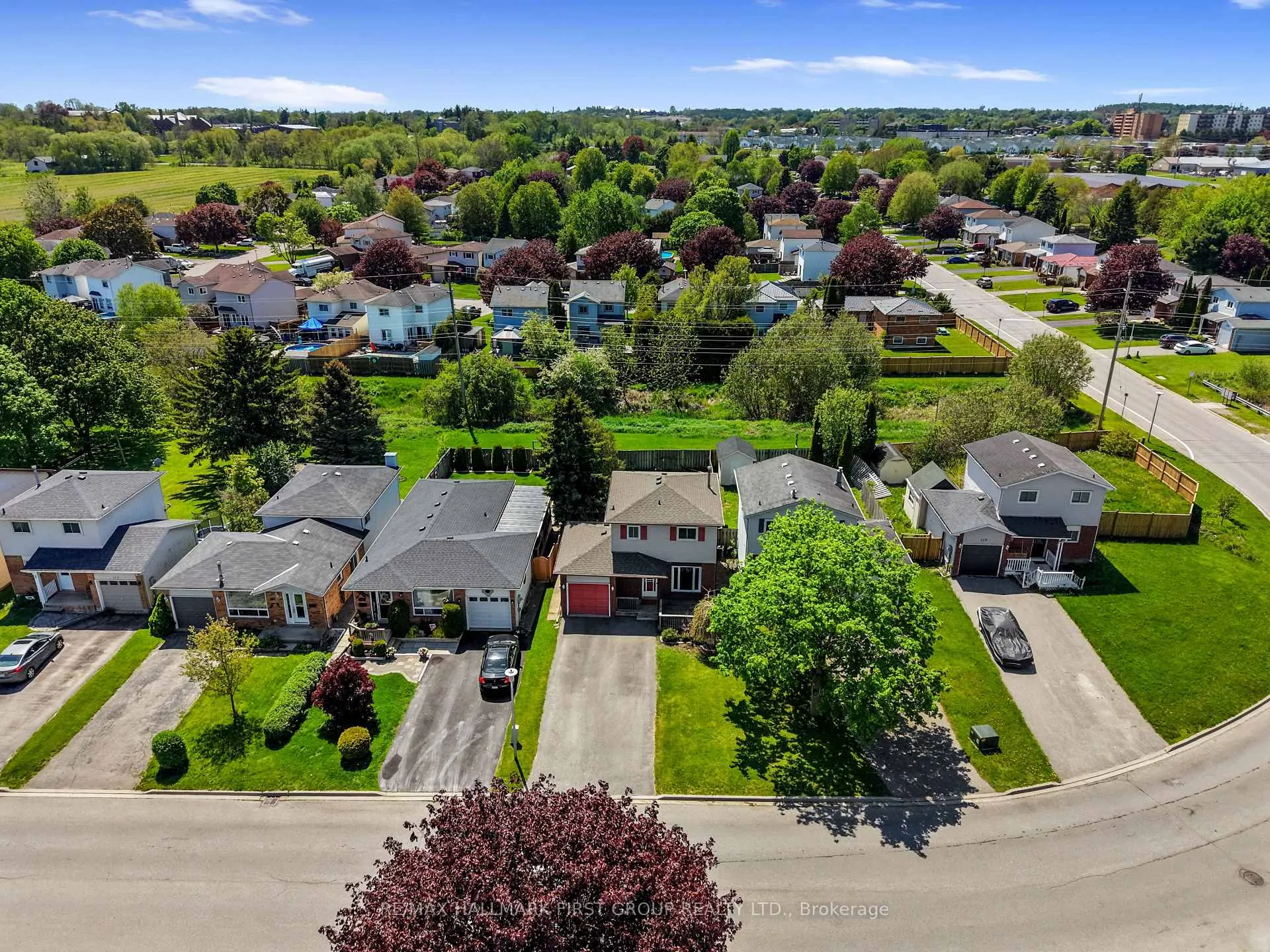 Photo 36 of 135 Peacock Boulevard, Port Hope — HOMEH