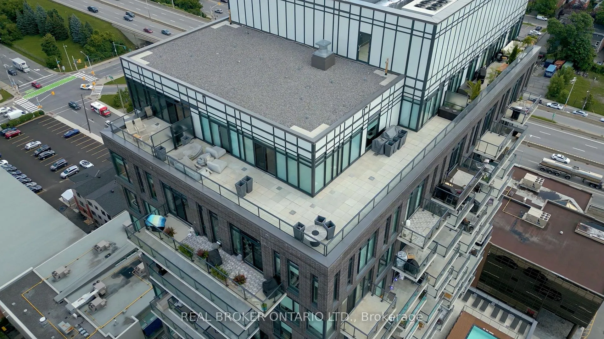 Photo 2 of 203 Catherine Street, Ottawa, Ottawa Centre — HOMEH