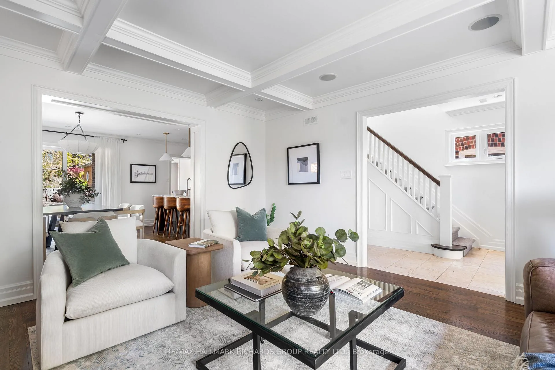 Photo 5 of 14 Cavendish Street, Toronto, The Beaches — HOMEH
