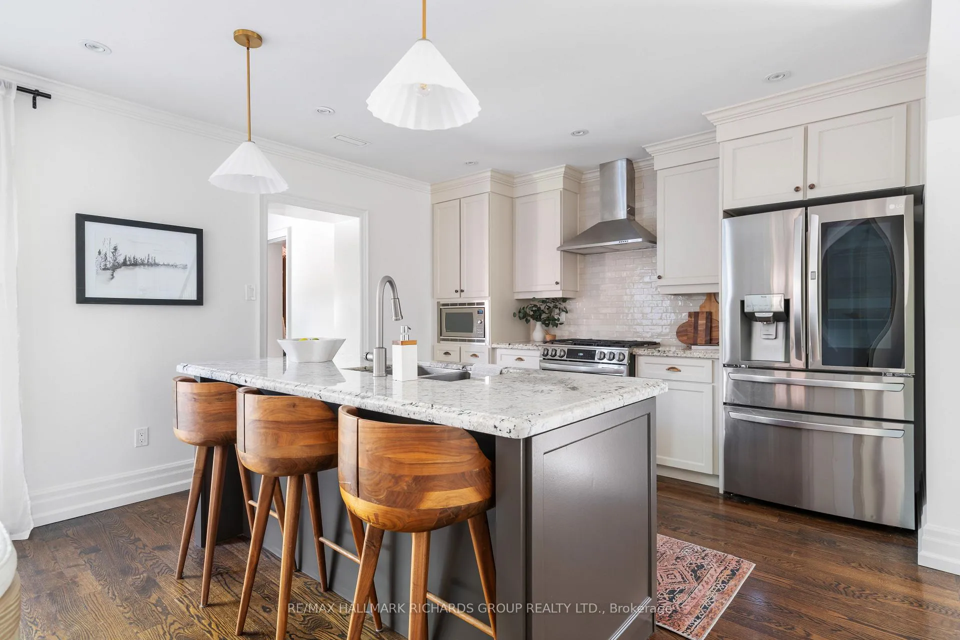 Photo 7 of 14 Cavendish Street, Toronto, The Beaches — HOMEH