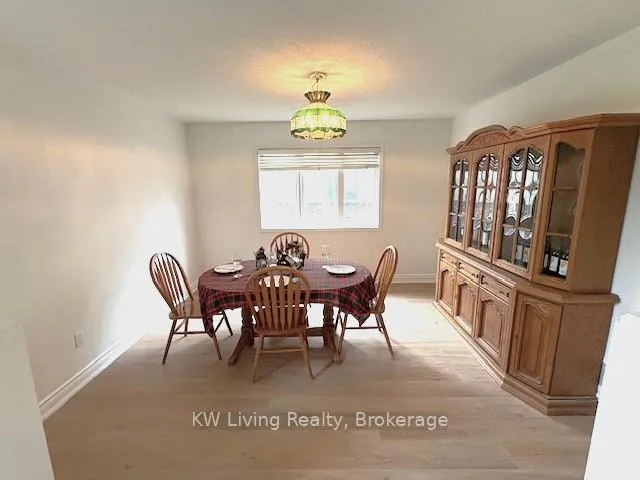 Photo 4 of 112 Vansickle Road, St. Catharines, Rykert/Vansickle — HOMEH