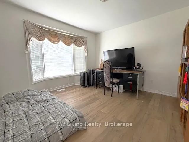 Photo 15 of 112 Vansickle Road, St. Catharines, Rykert/Vansickle — HOMEH