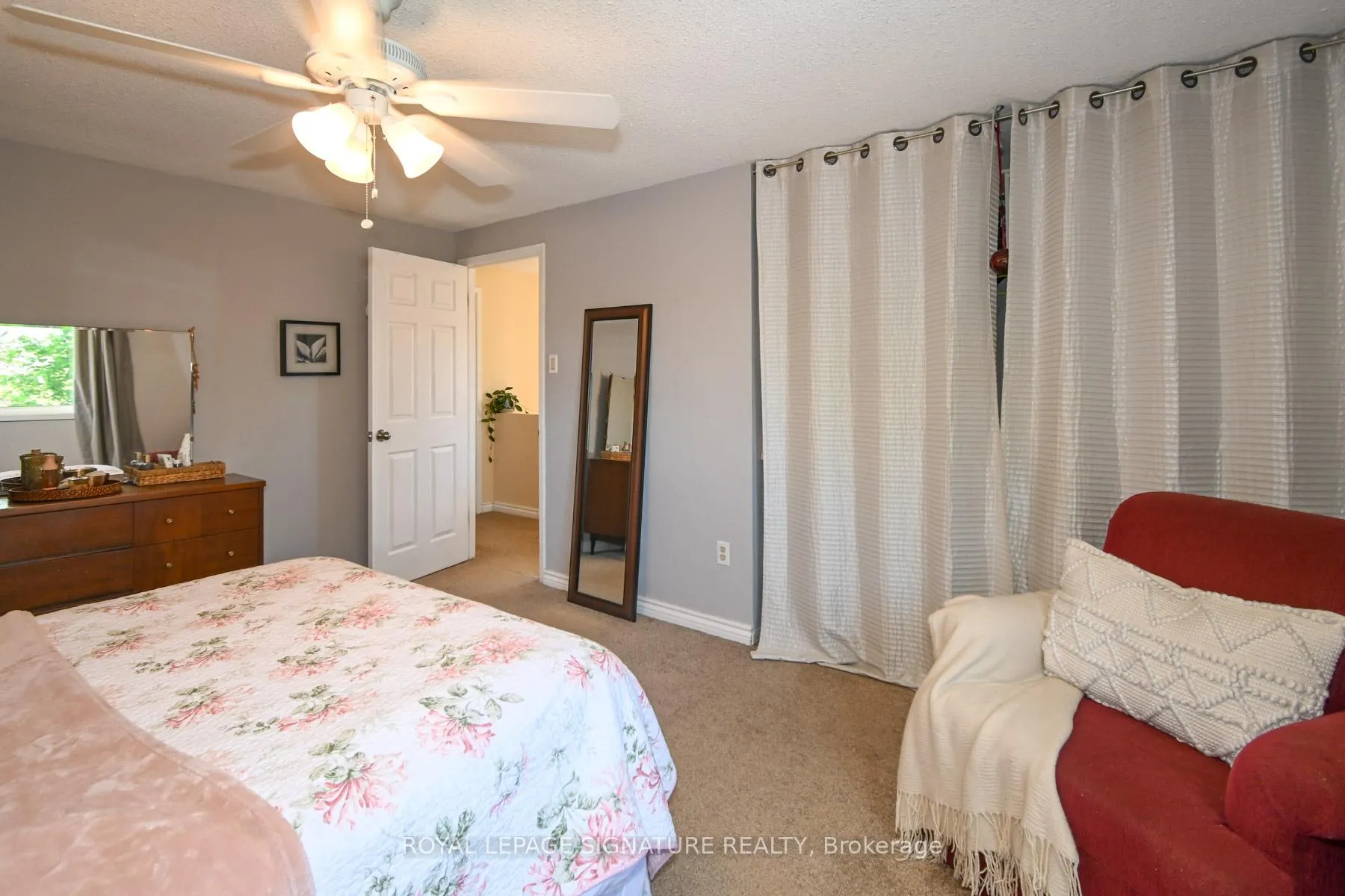 Photo 14 of 830 Greenbriar Drive, Oshawa, Eastdale — HOMEH