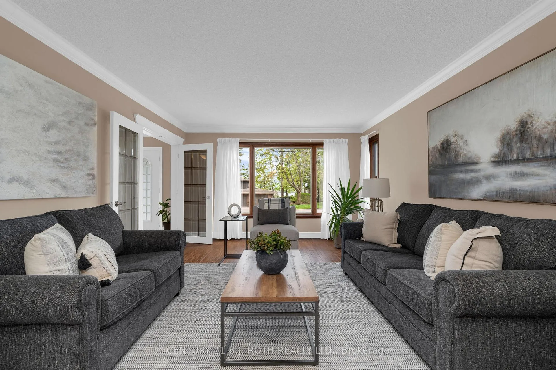 Photo 7 of 360 Codrington Street, Barrie, Codrington — HOMEH