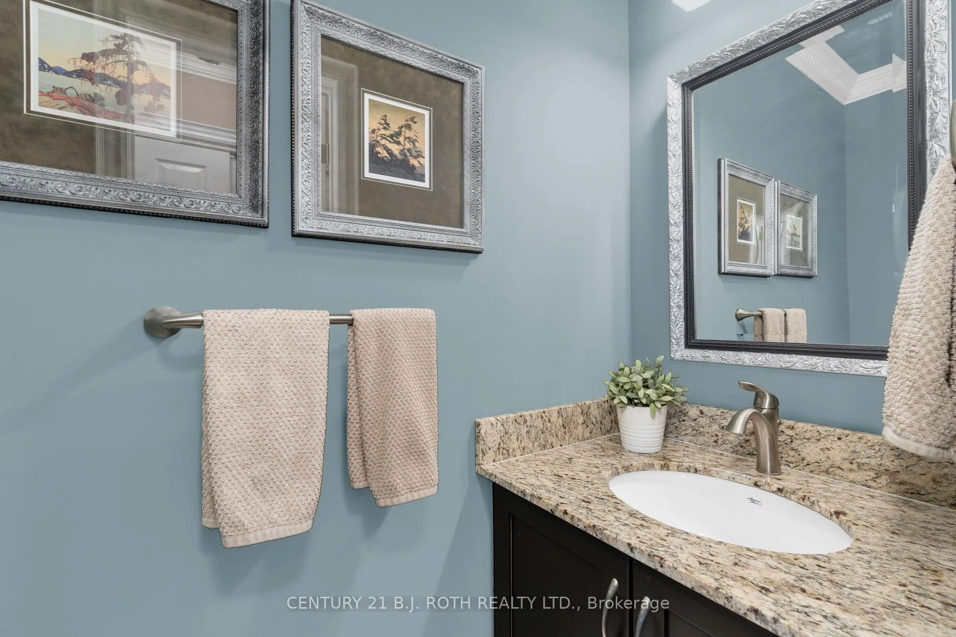 Photo 22 of 360 Codrington Street, Barrie, Codrington — HOMEH