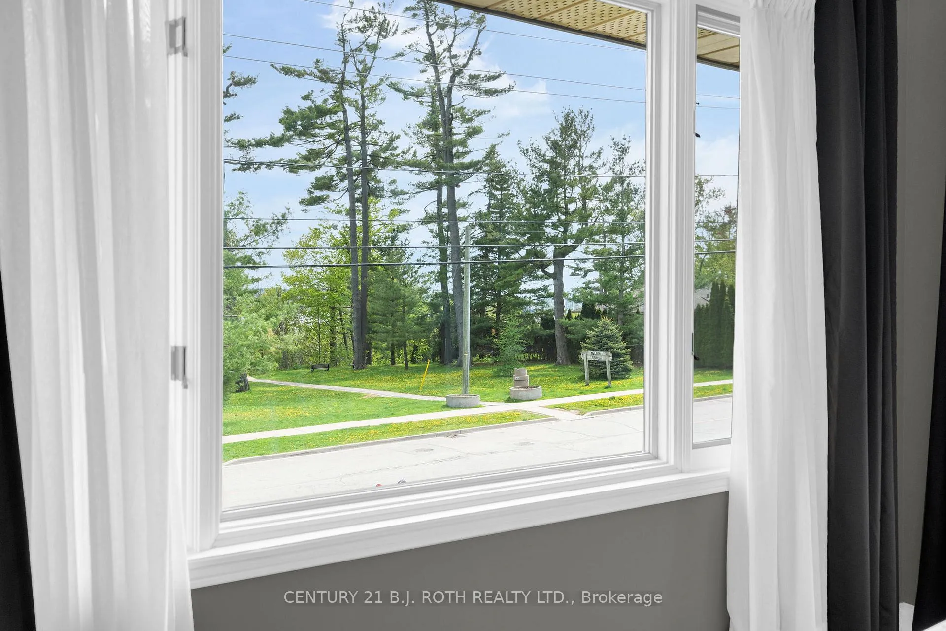 Photo 32 of 360 Codrington Street, Barrie, Codrington — HOMEH