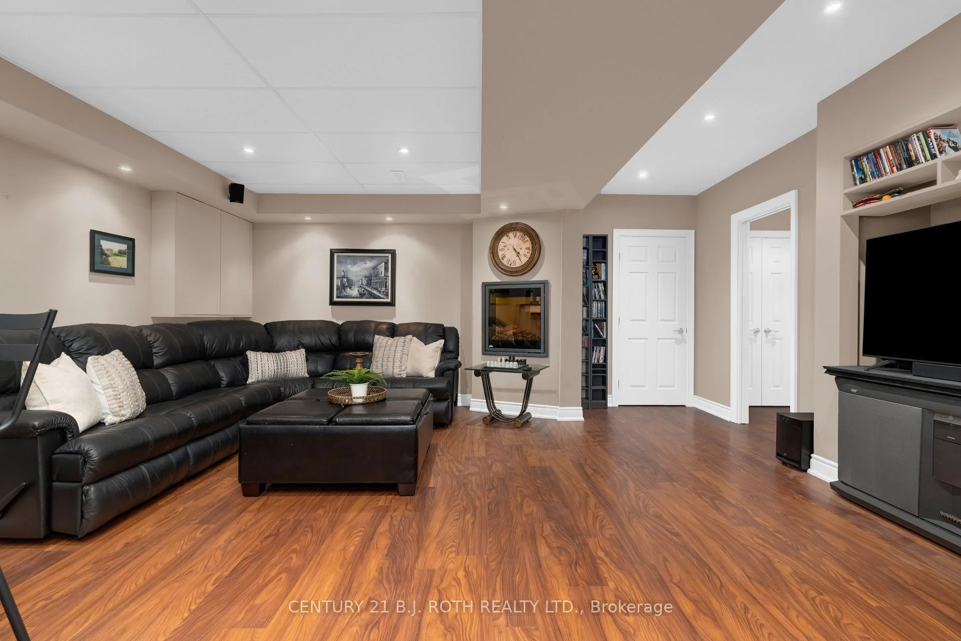 Photo 38 of 360 Codrington Street, Barrie, Codrington — HOMEH