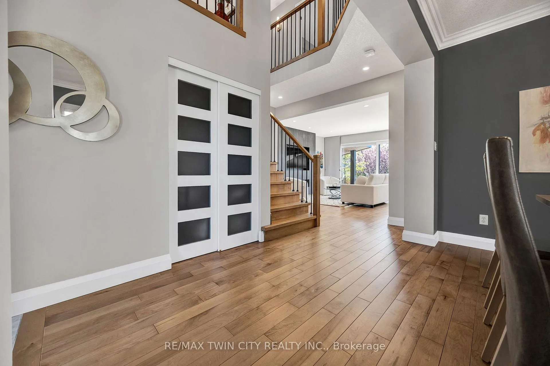 Photo 14 of 701 Breakwater Crescent, Waterloo — HOMEH