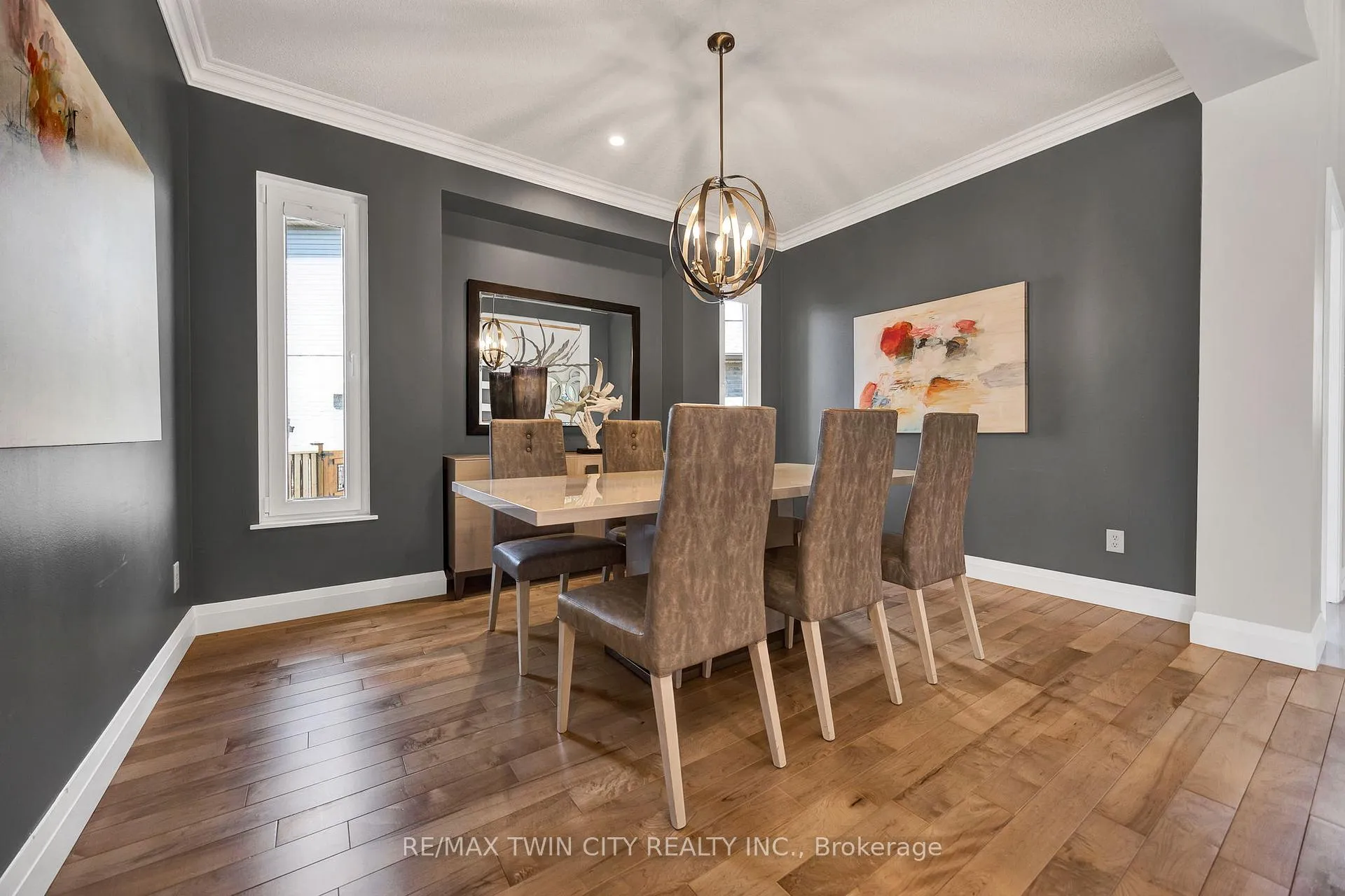 Photo 15 of 701 Breakwater Crescent, Waterloo — HOMEH