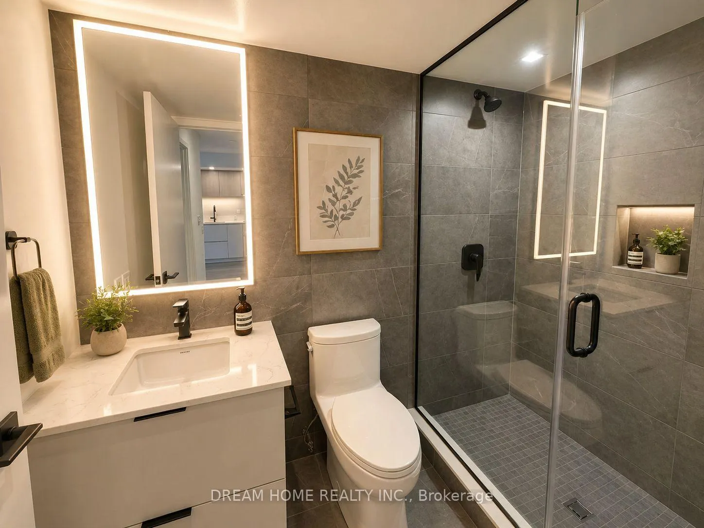 Photo 13 of Unit 1303, 609 Sherborne Street, Toronto, North St. James Town — HOMEH