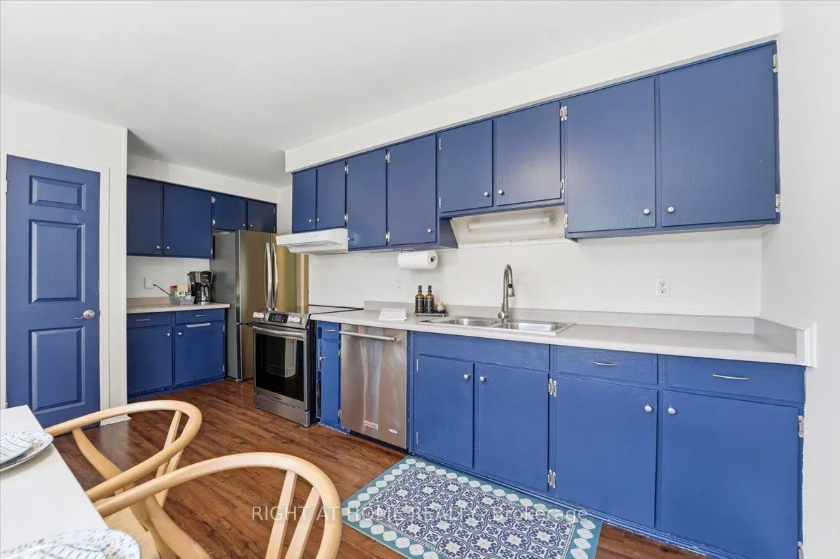 Photo 11 of 6 Willcher Drive, St. Catharines, Lakeshore — HOMEH