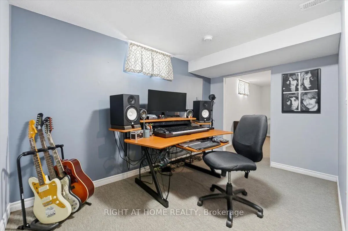 Photo 22 of 6 Willcher Drive, St. Catharines, Lakeshore — HOMEH