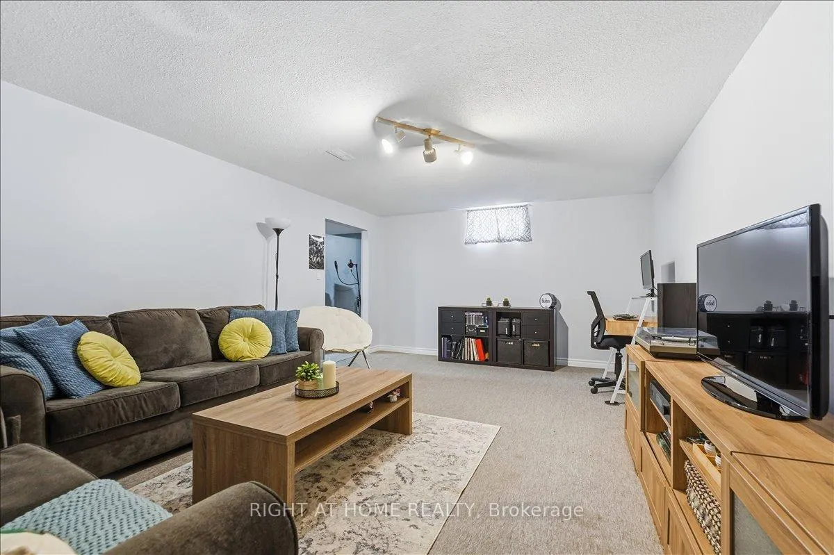 Photo 24 of 6 Willcher Drive, St. Catharines, Lakeshore — HOMEH
